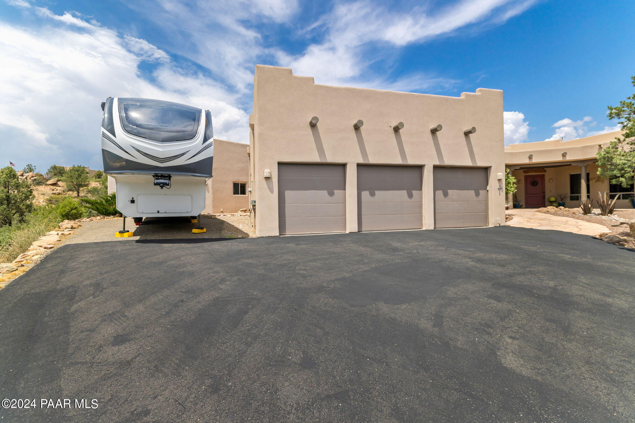 12565 N Flying Hawk Trail