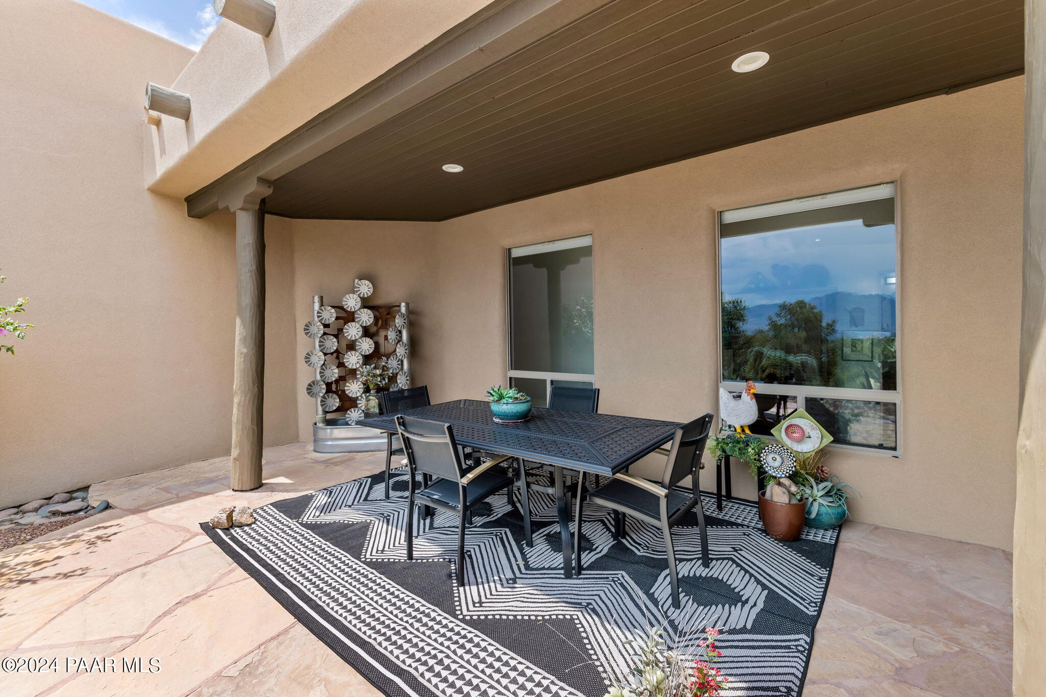 12565 N Flying Hawk Trail