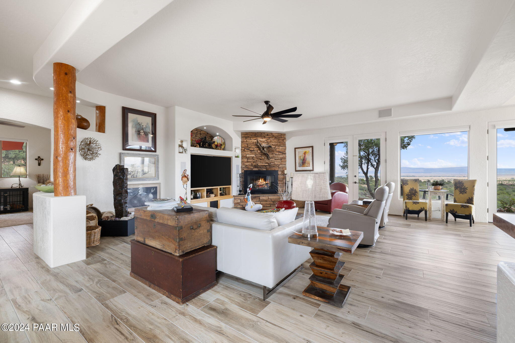 12565 N Flying Hawk Trail