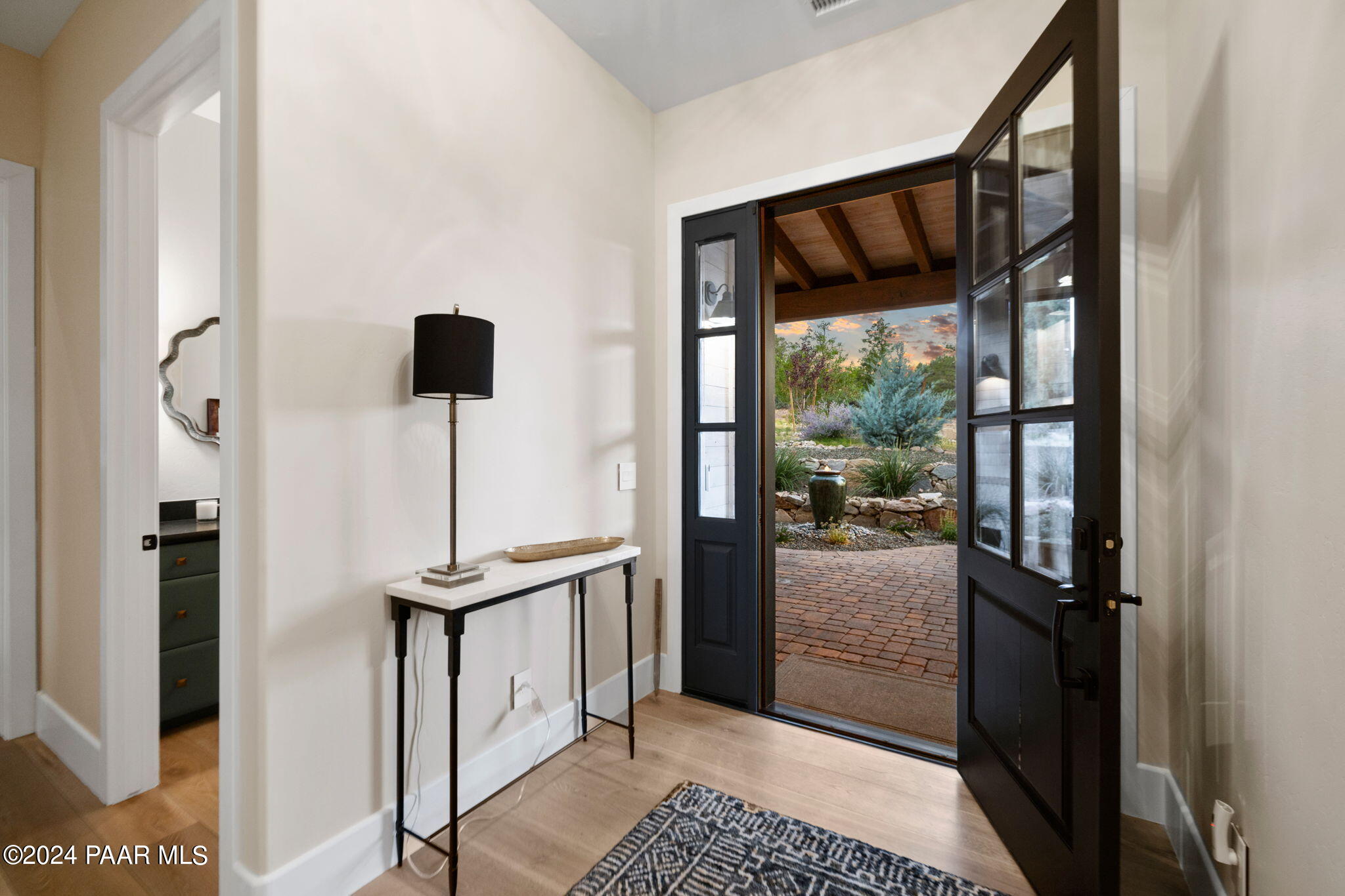 15425 N Badlands Circle