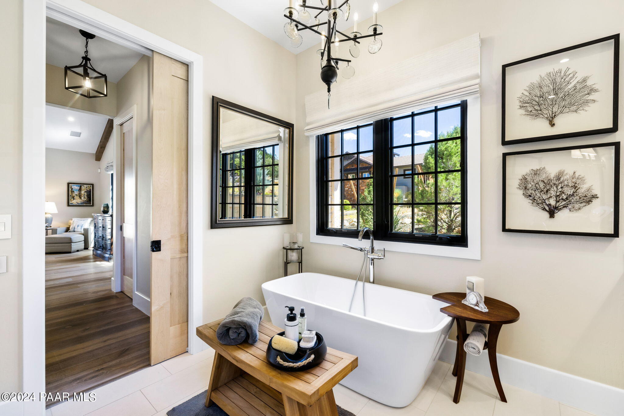 15425 N Badlands Circle