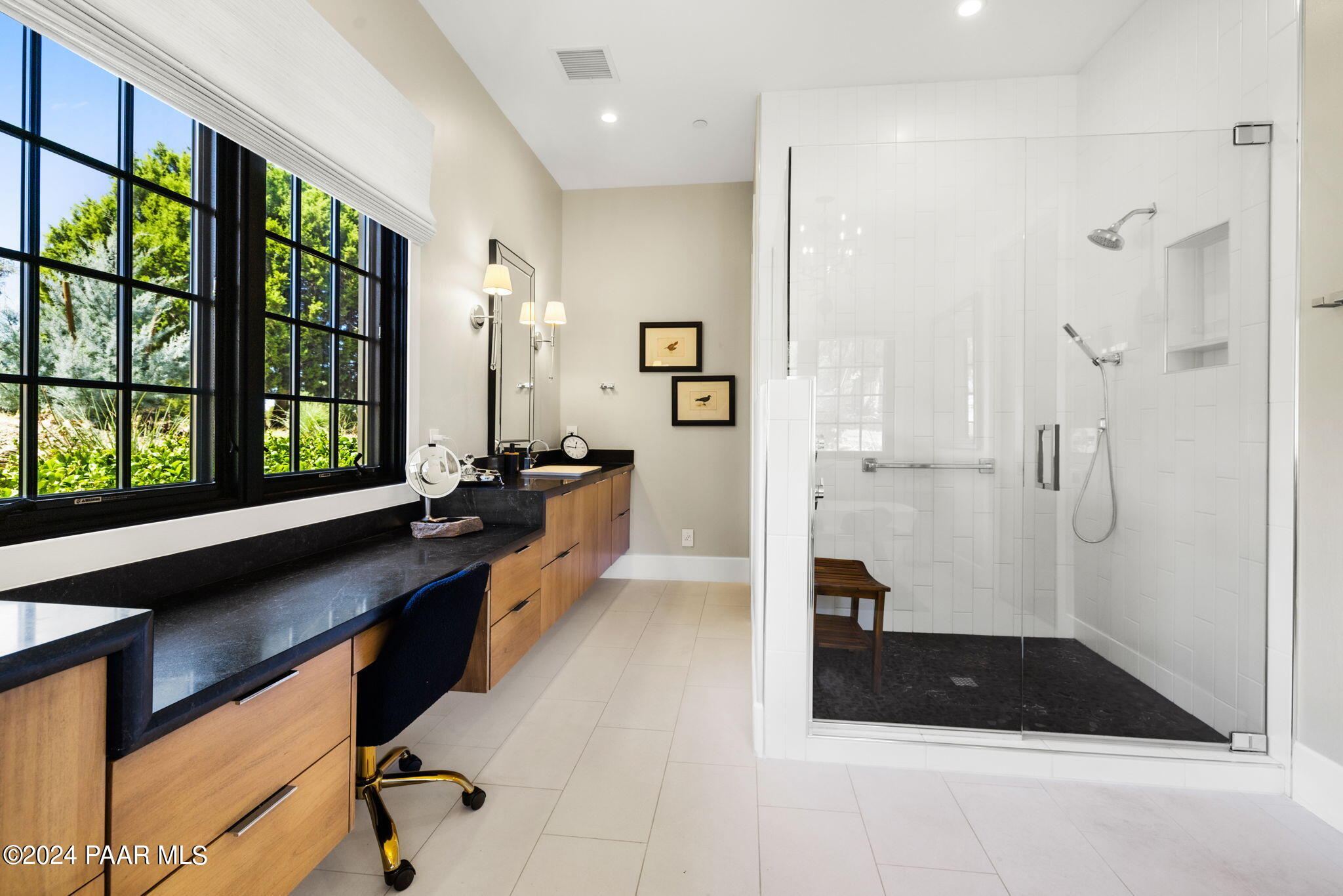 15425 N Badlands Circle