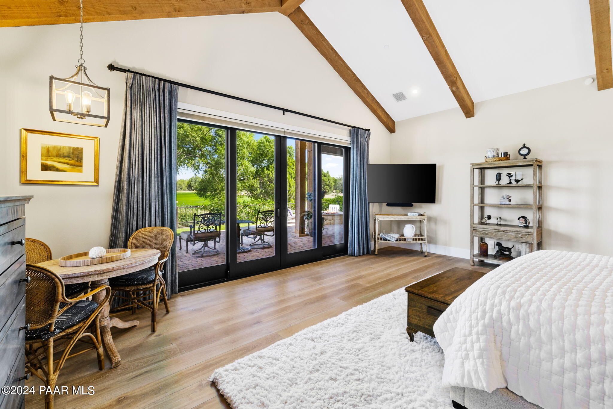 15425 N Badlands Circle