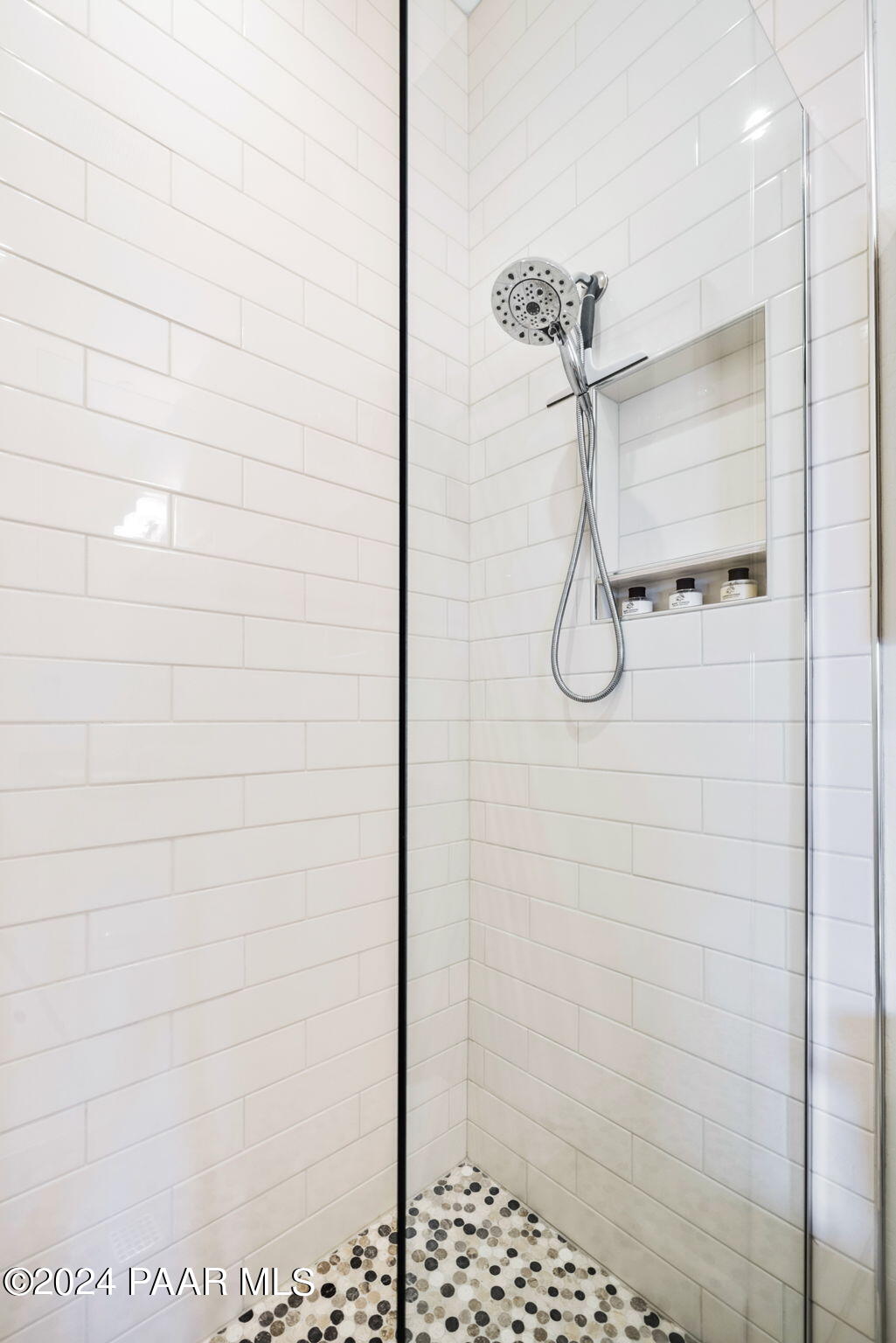 15425 N Badlands Circle