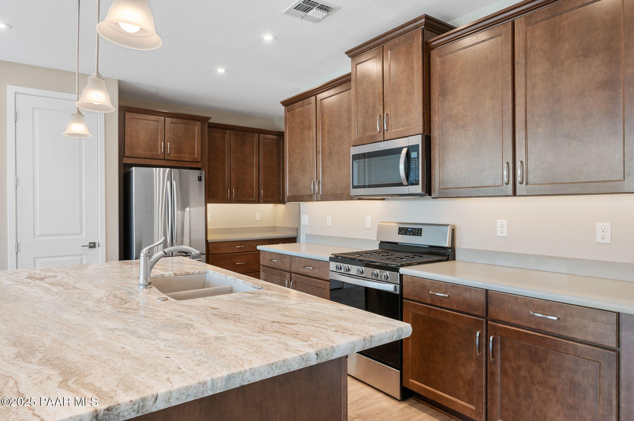 5253 Tranquil Bluff Way