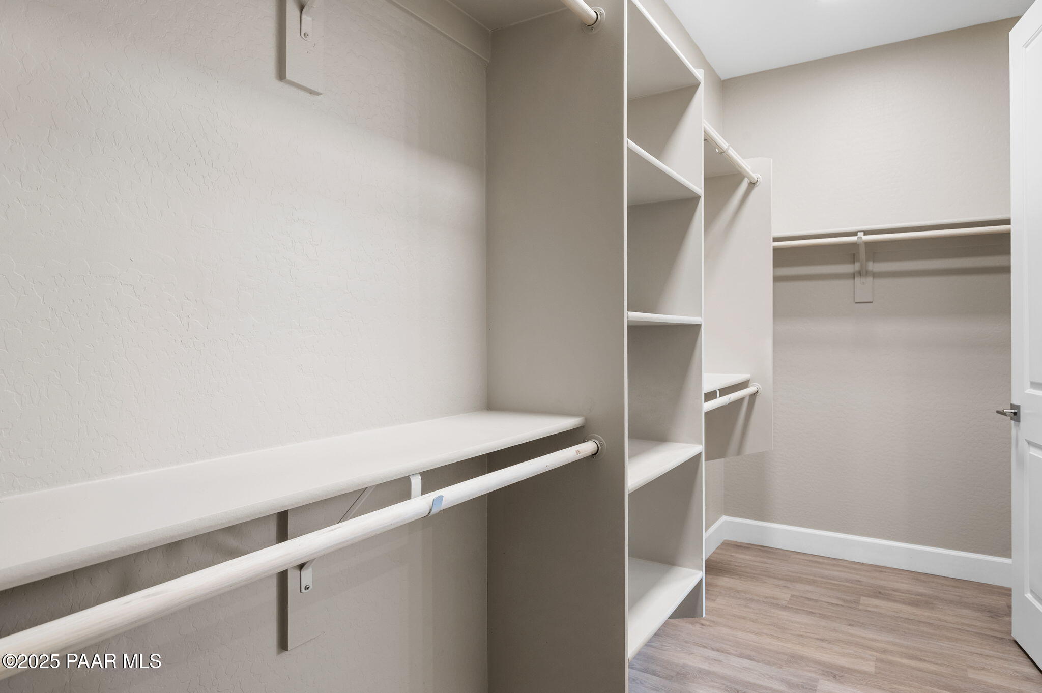 5253 Tranquil Bluff Way