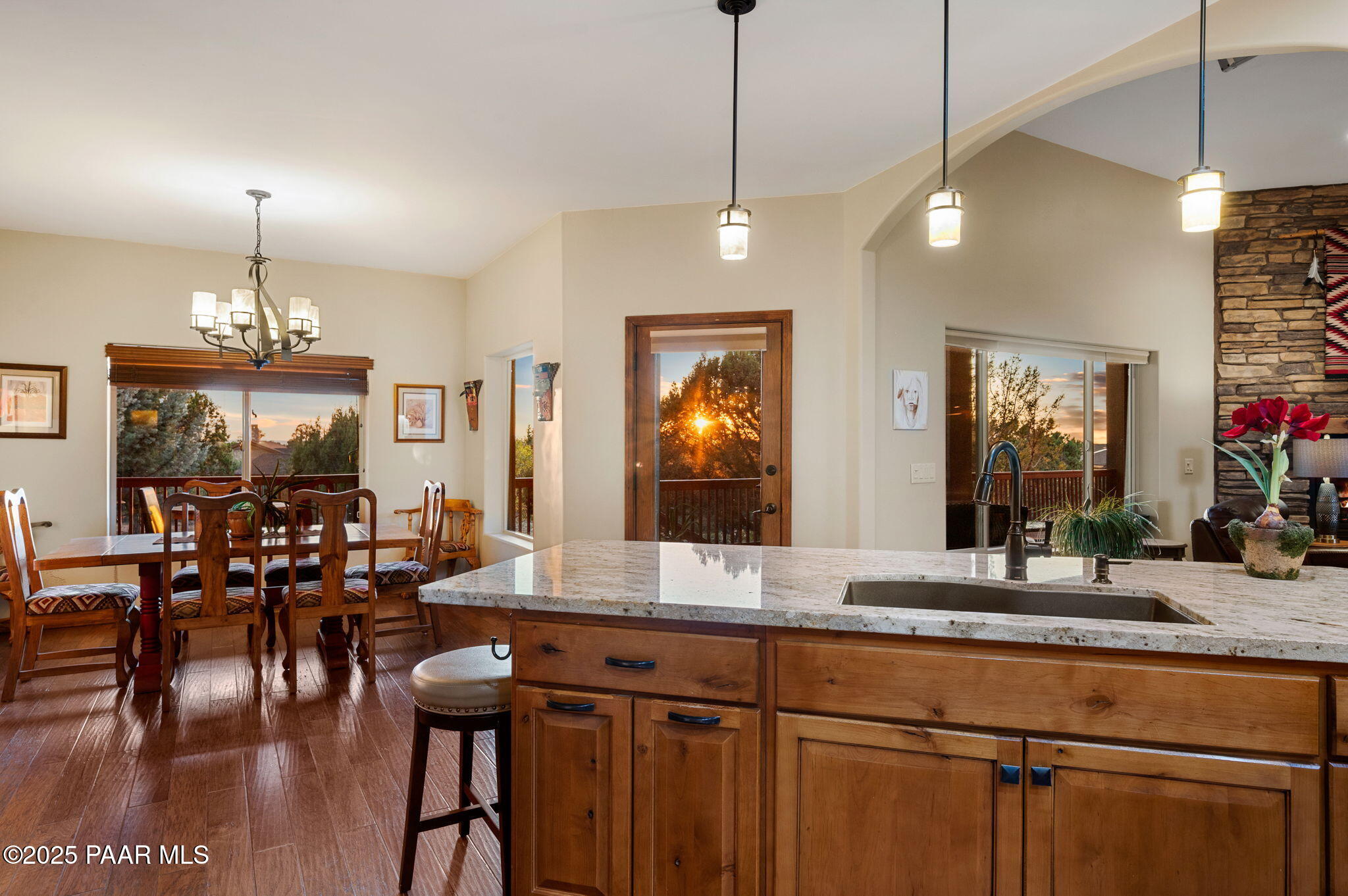 5595 W Deer Spring Place