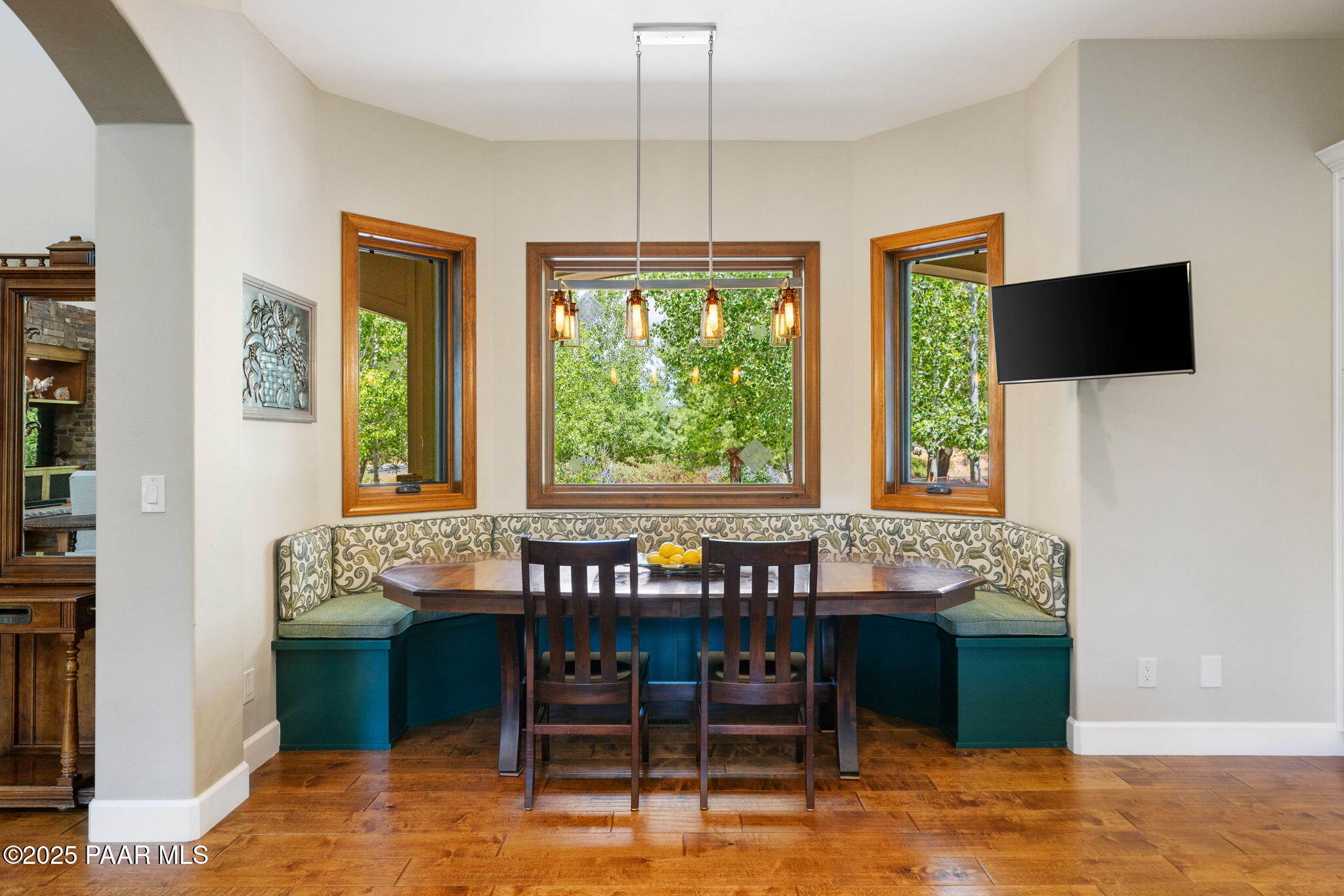 2469 W Post Oak Drive