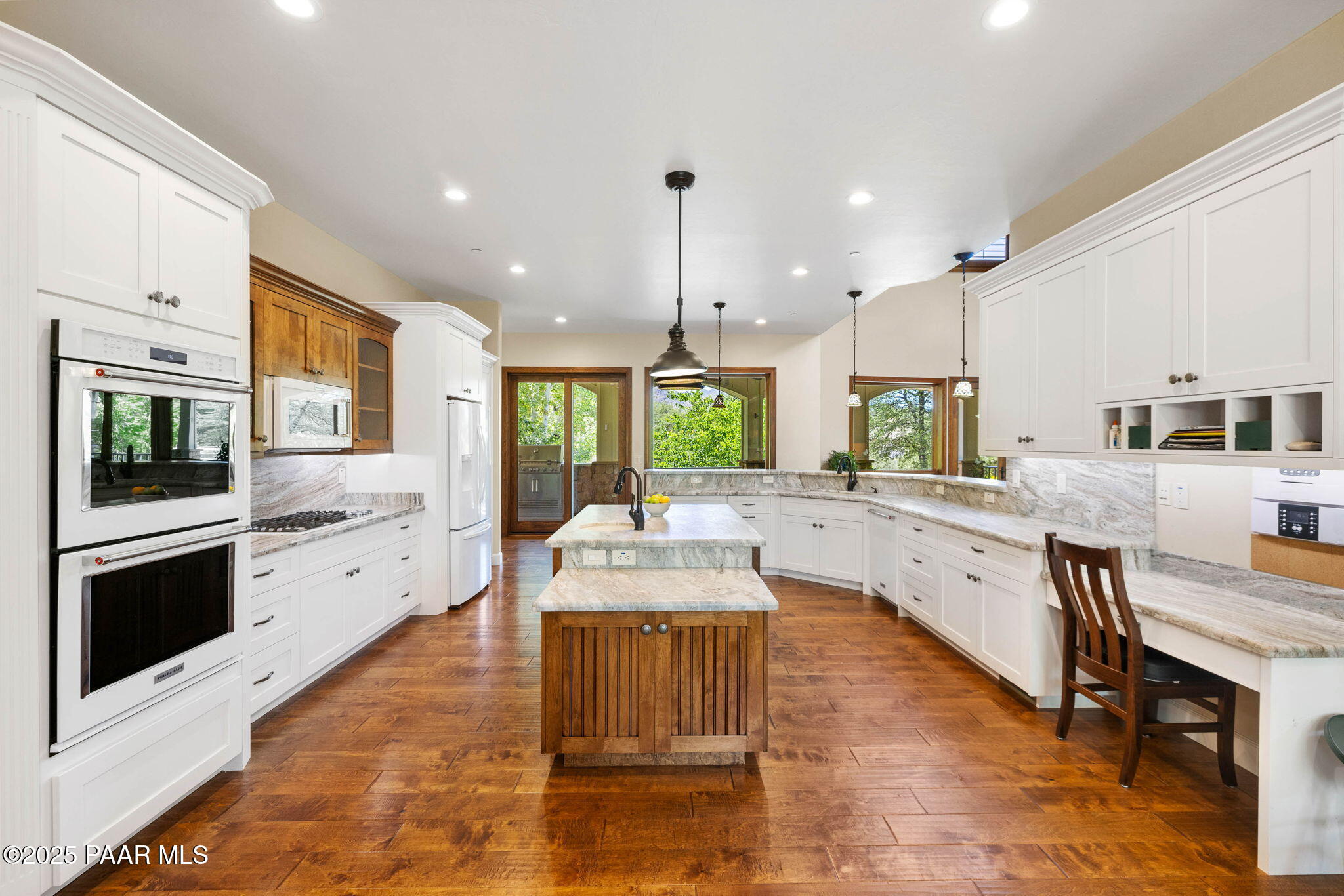 2469 W Post Oak Drive