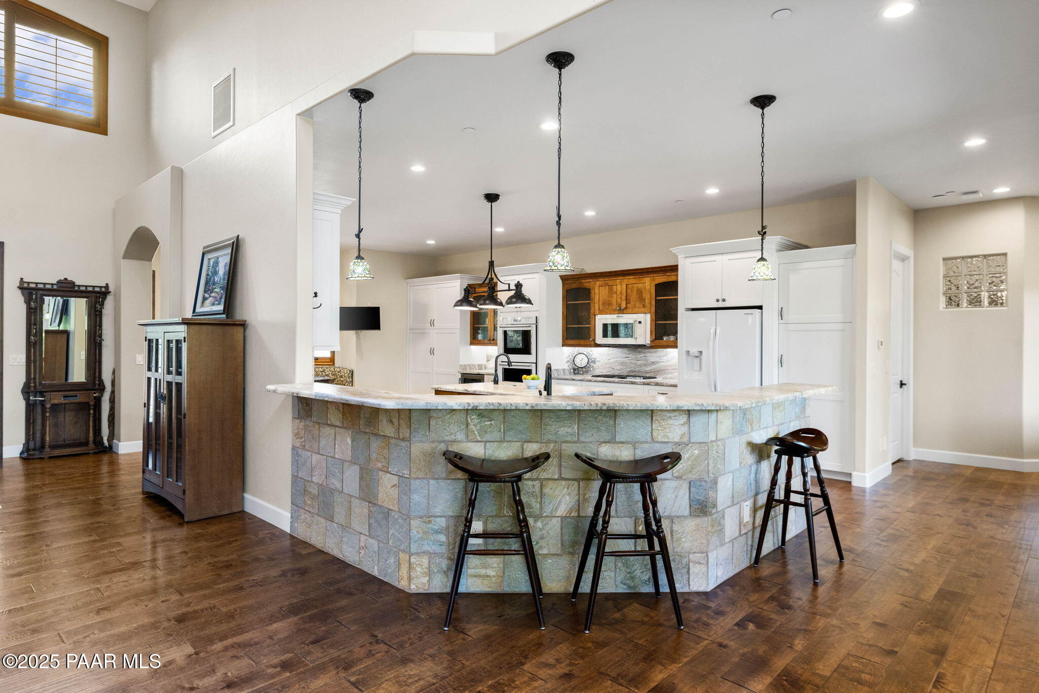 2469 W Post Oak Drive