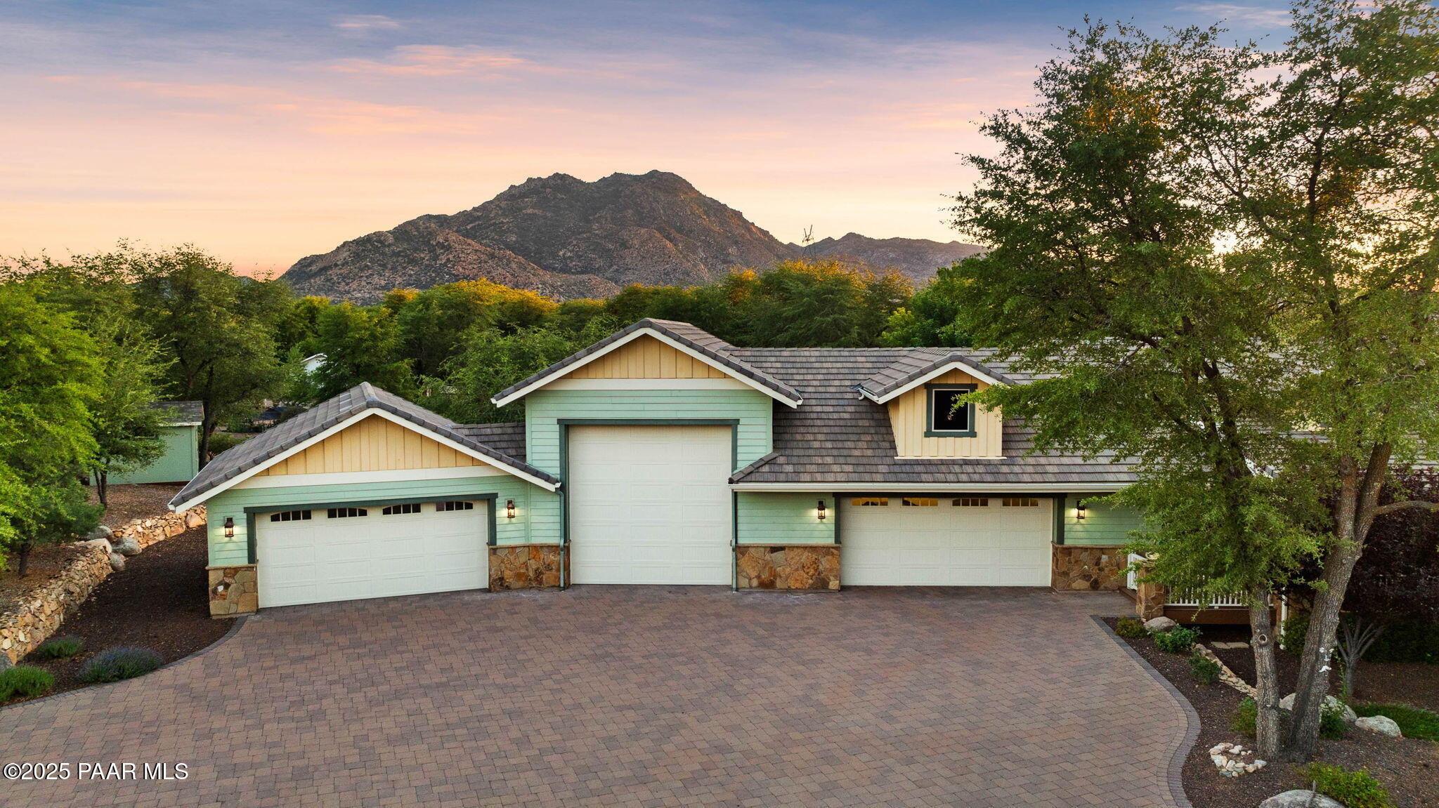 2469 W Post Oak Drive