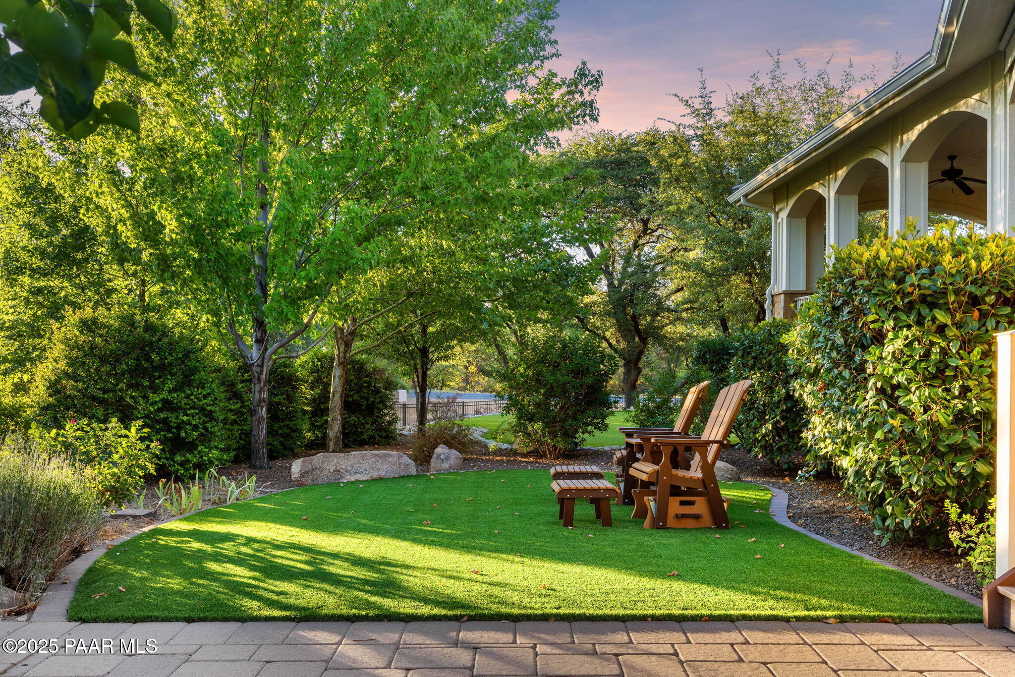 2469 W Post Oak Drive