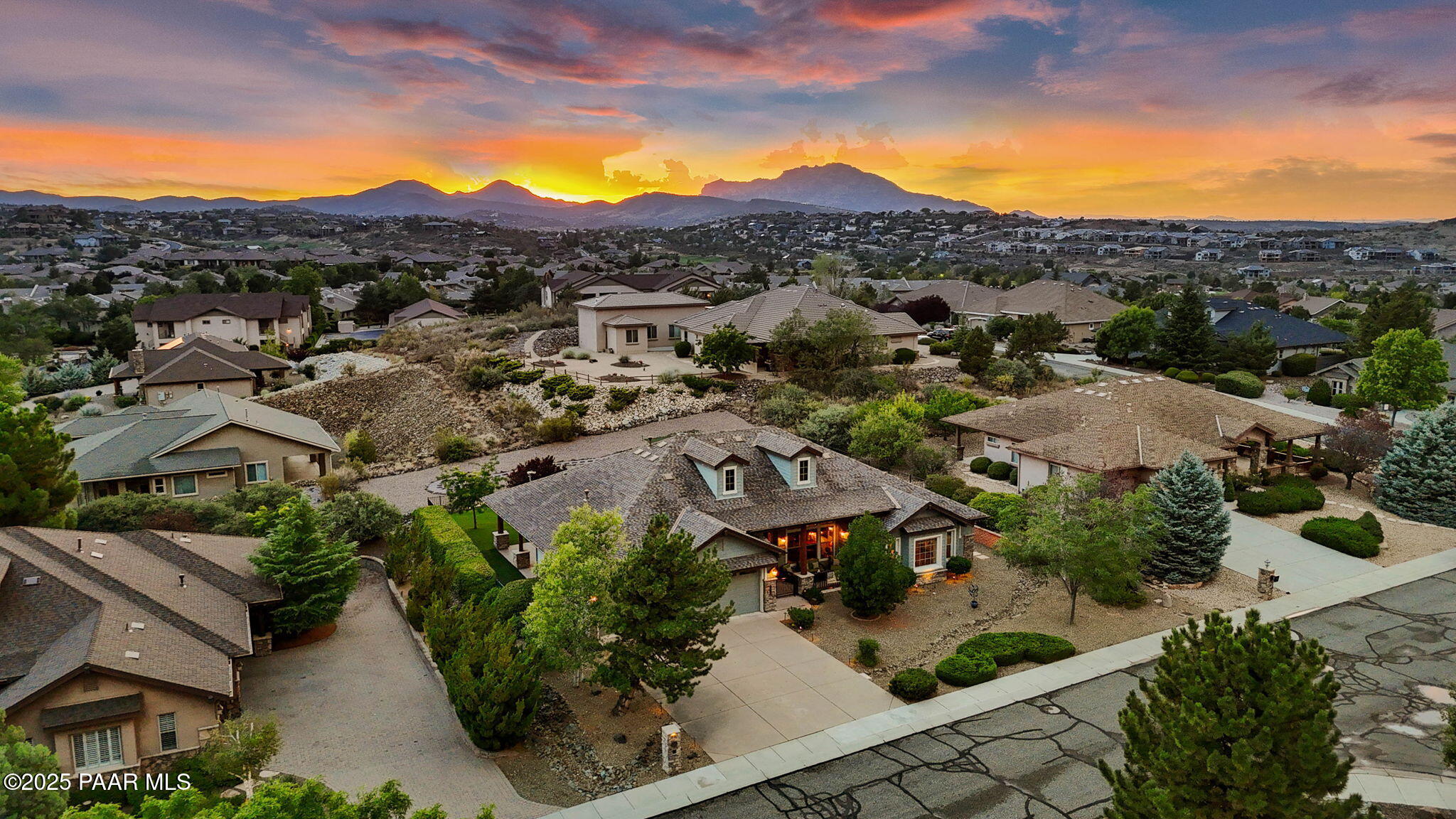 1976 Bloomingdale Drive