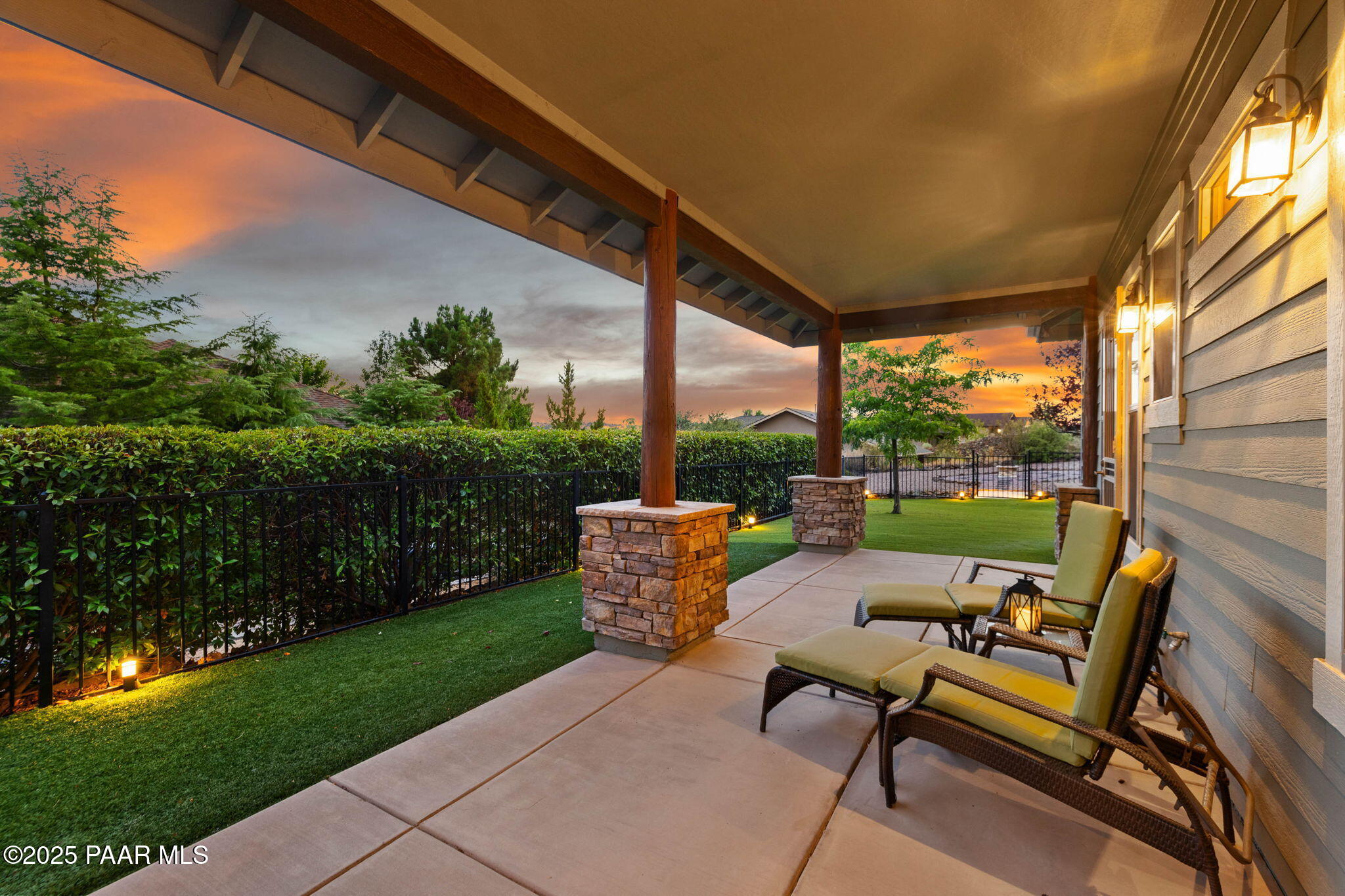 1976 Bloomingdale Drive