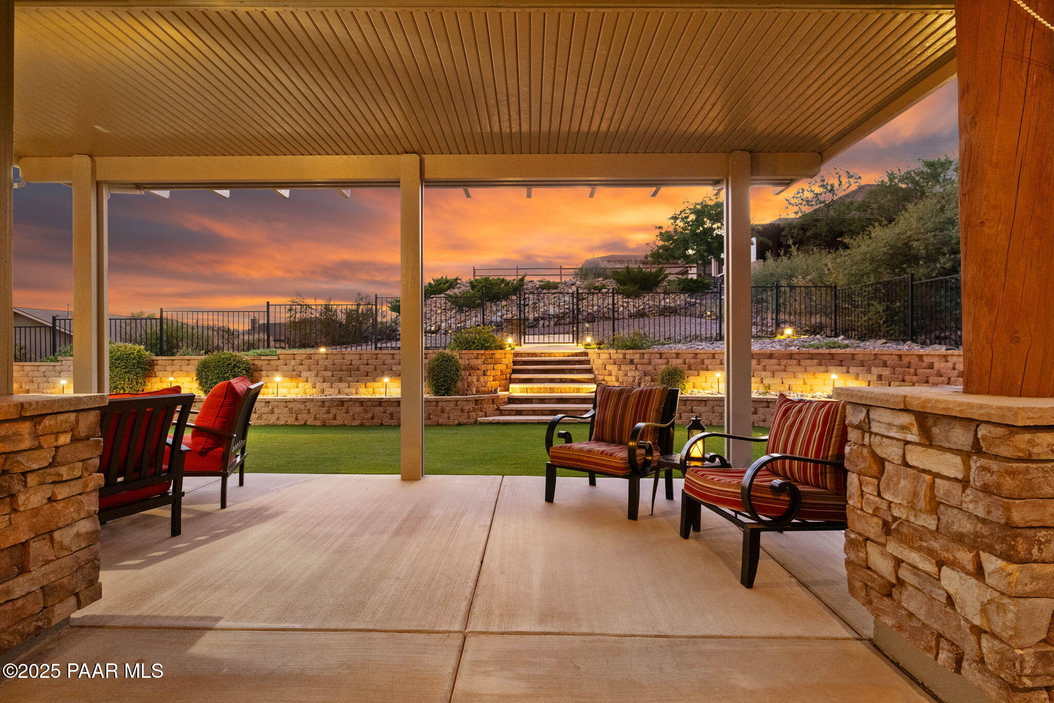 1976 Bloomingdale Drive