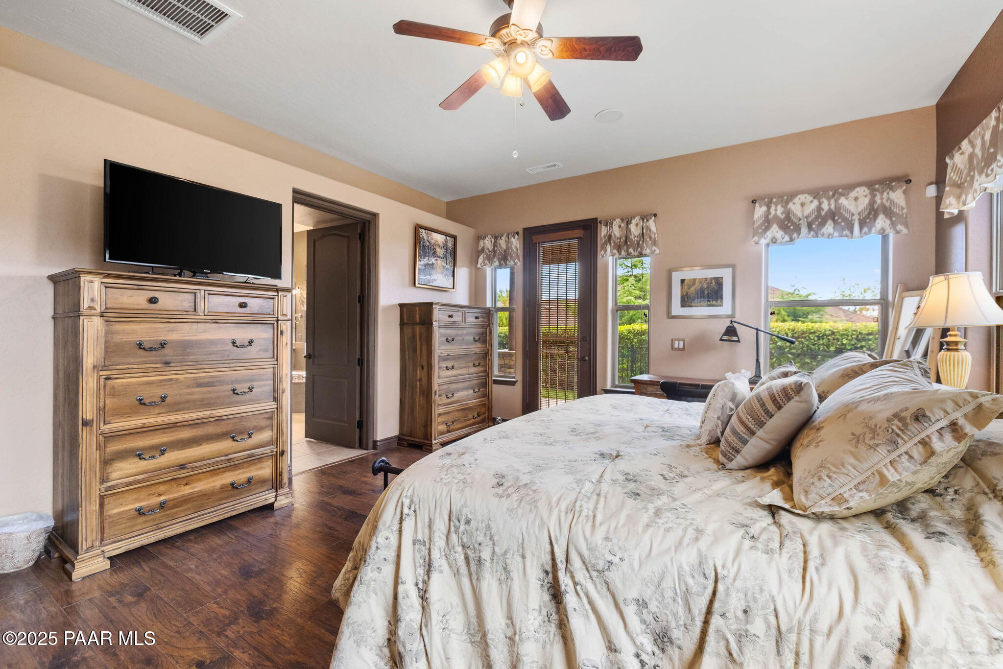 1976 Bloomingdale Drive