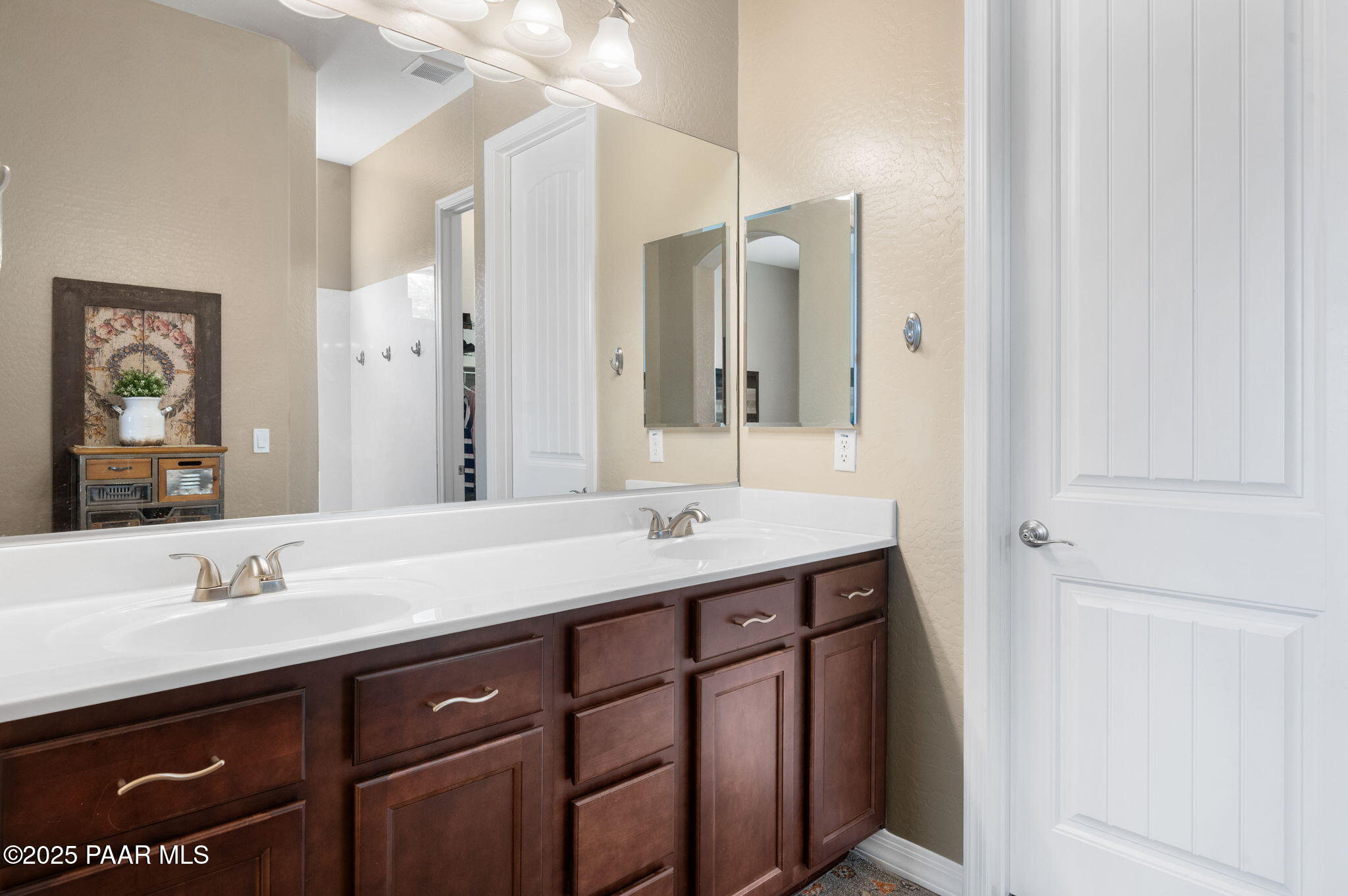 6188 E Stanbury Place