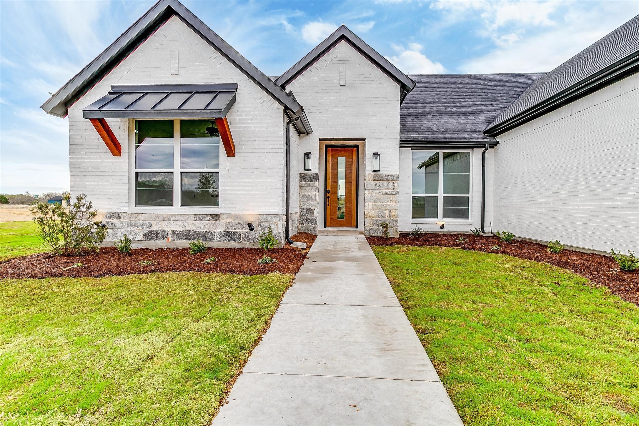 1221 Timber View Court