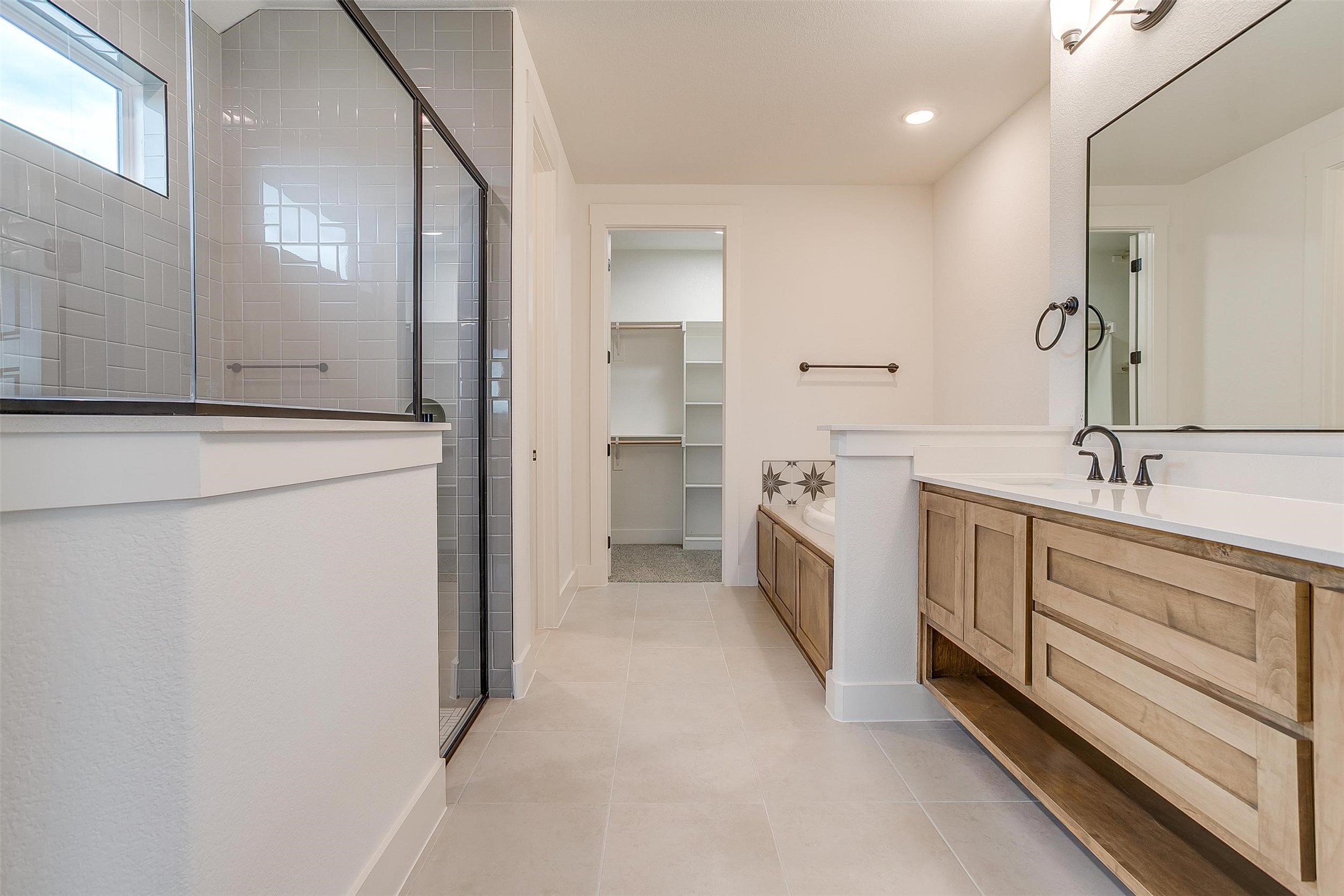 1221 Timber View Court