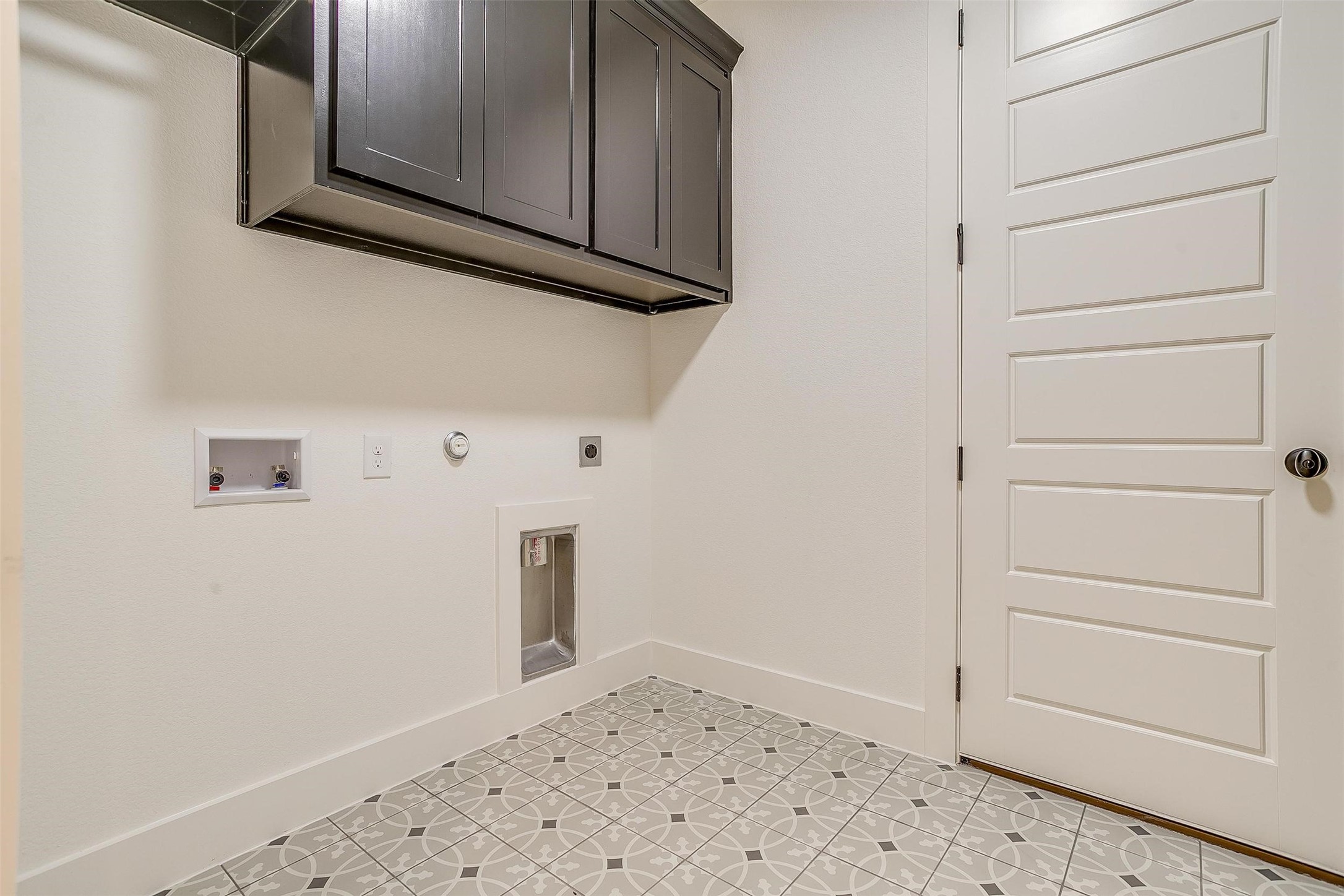 1221 Timber View Court