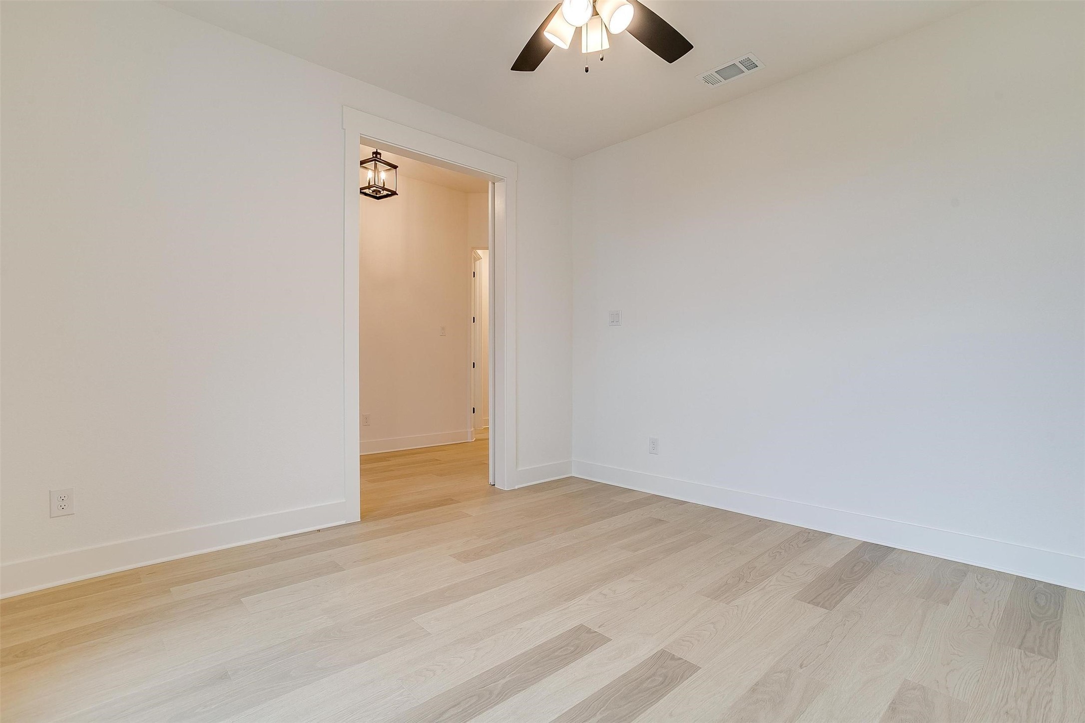 1221 Timber View Court