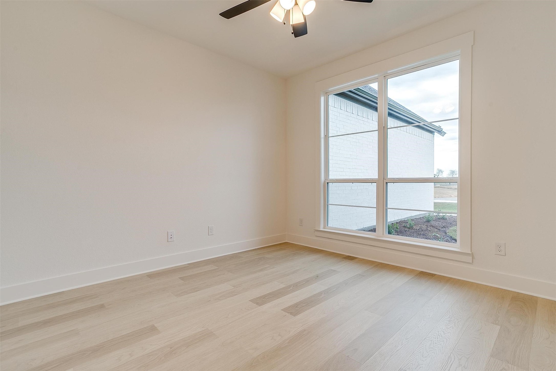 1221 Timber View Court