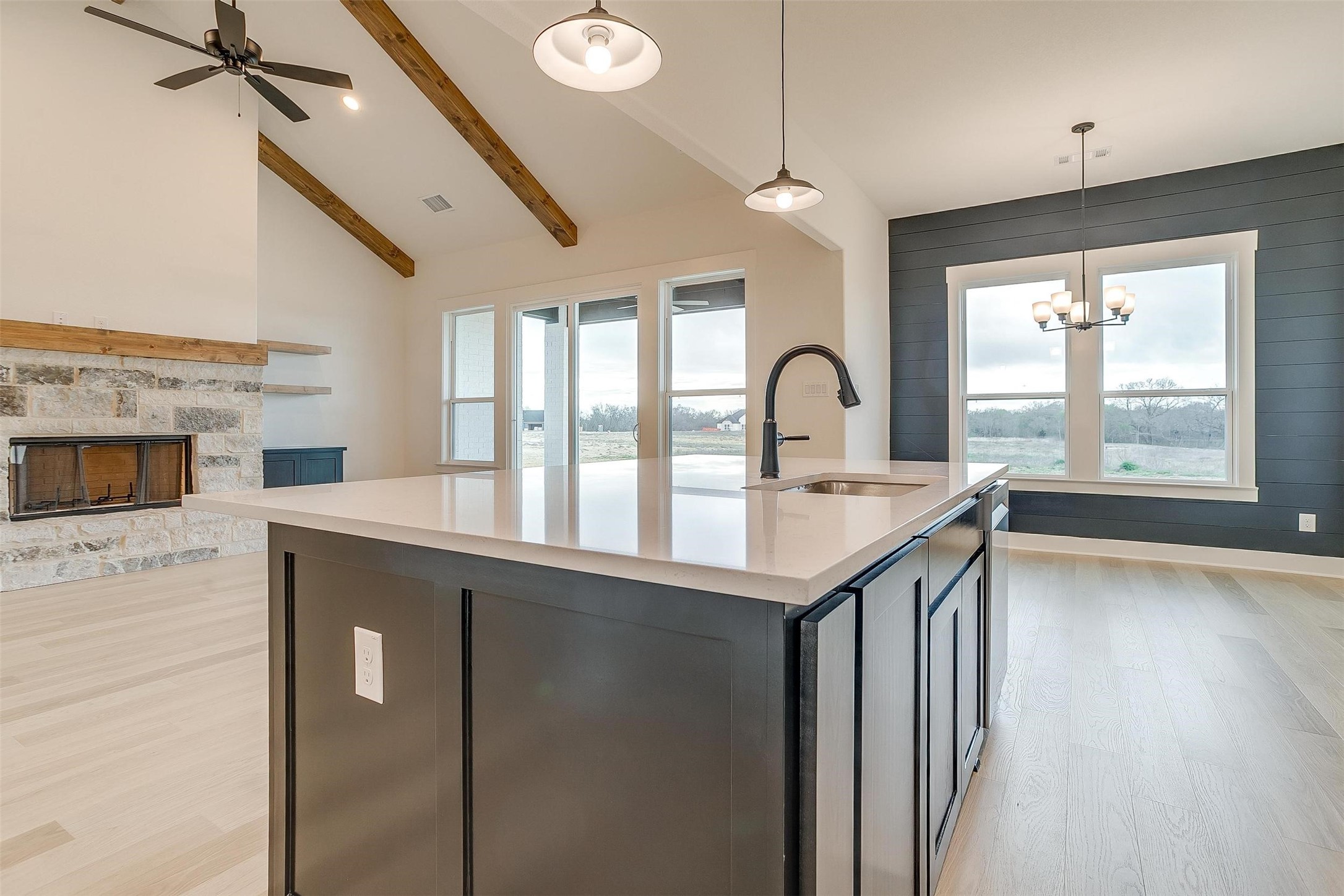 1221 Timber View Court