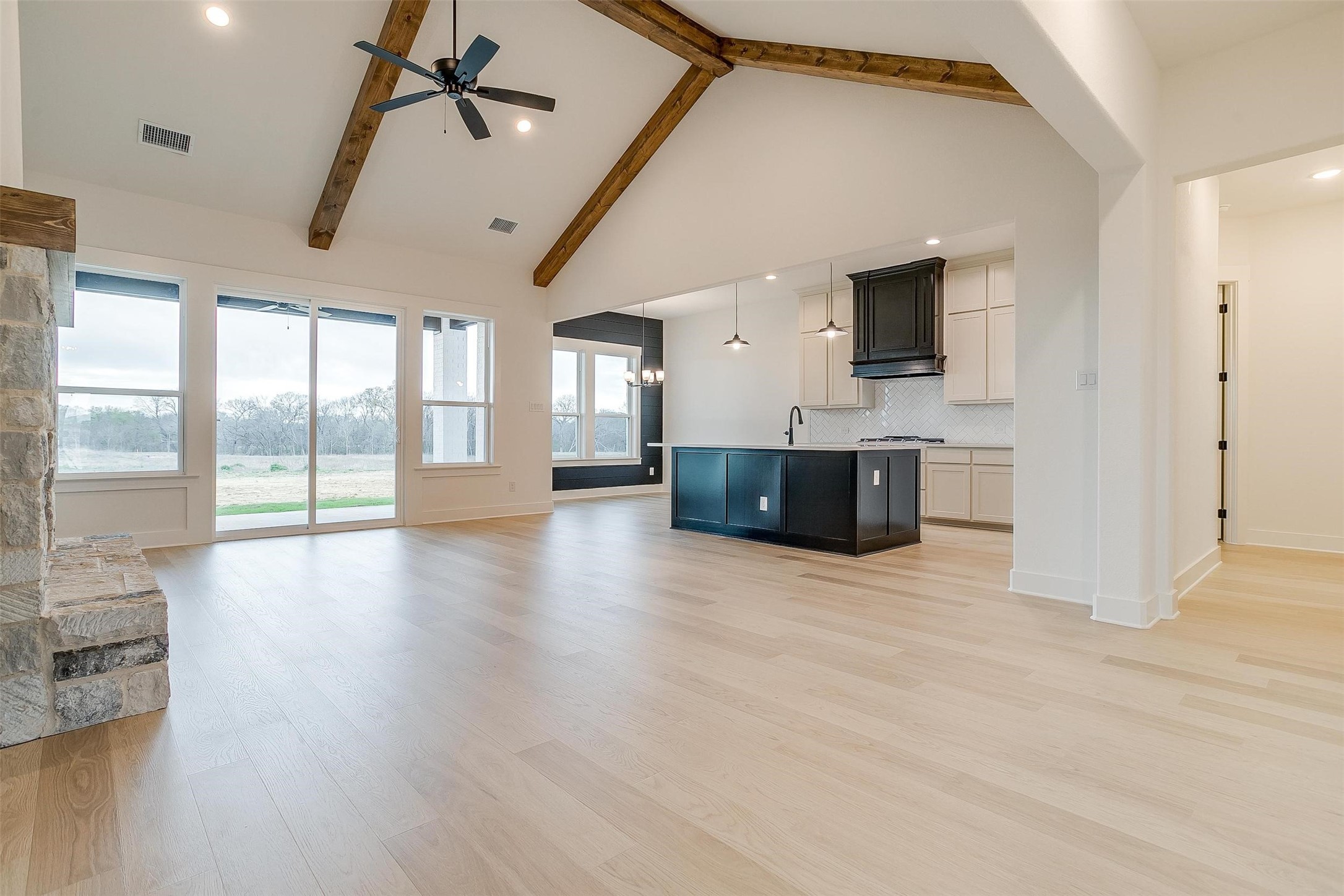 1221 Timber View Court