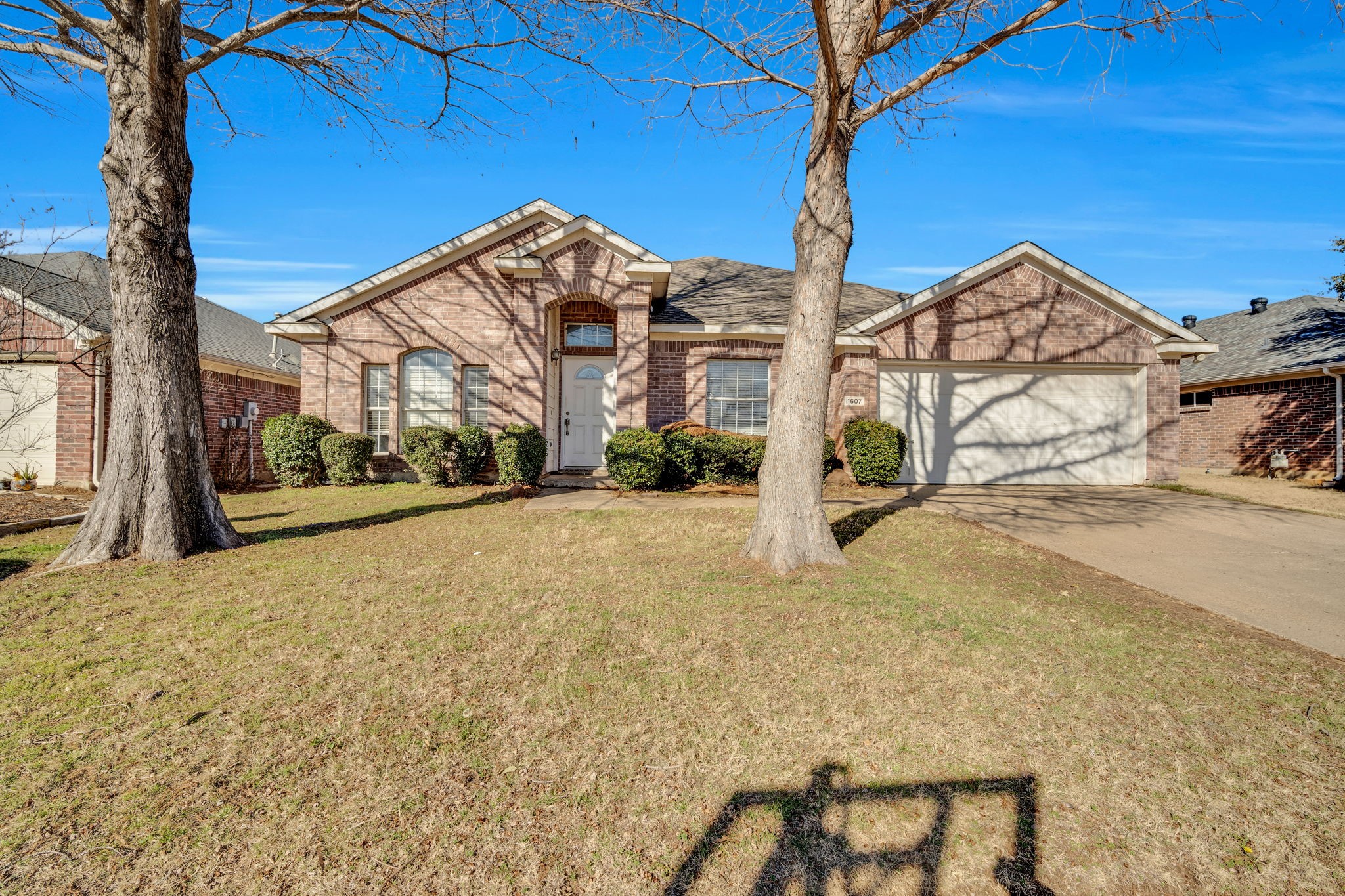 1607 Meadowview Drive