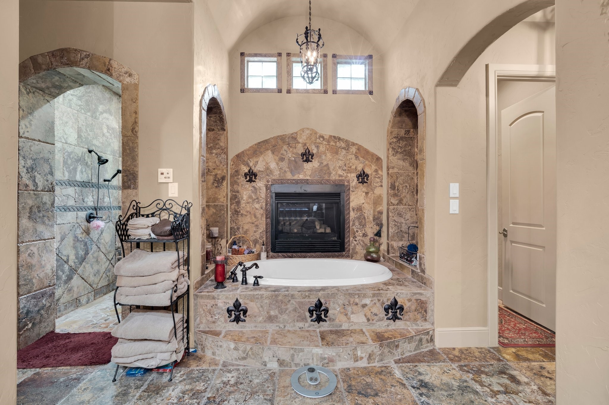 4160 Stonewood Circle