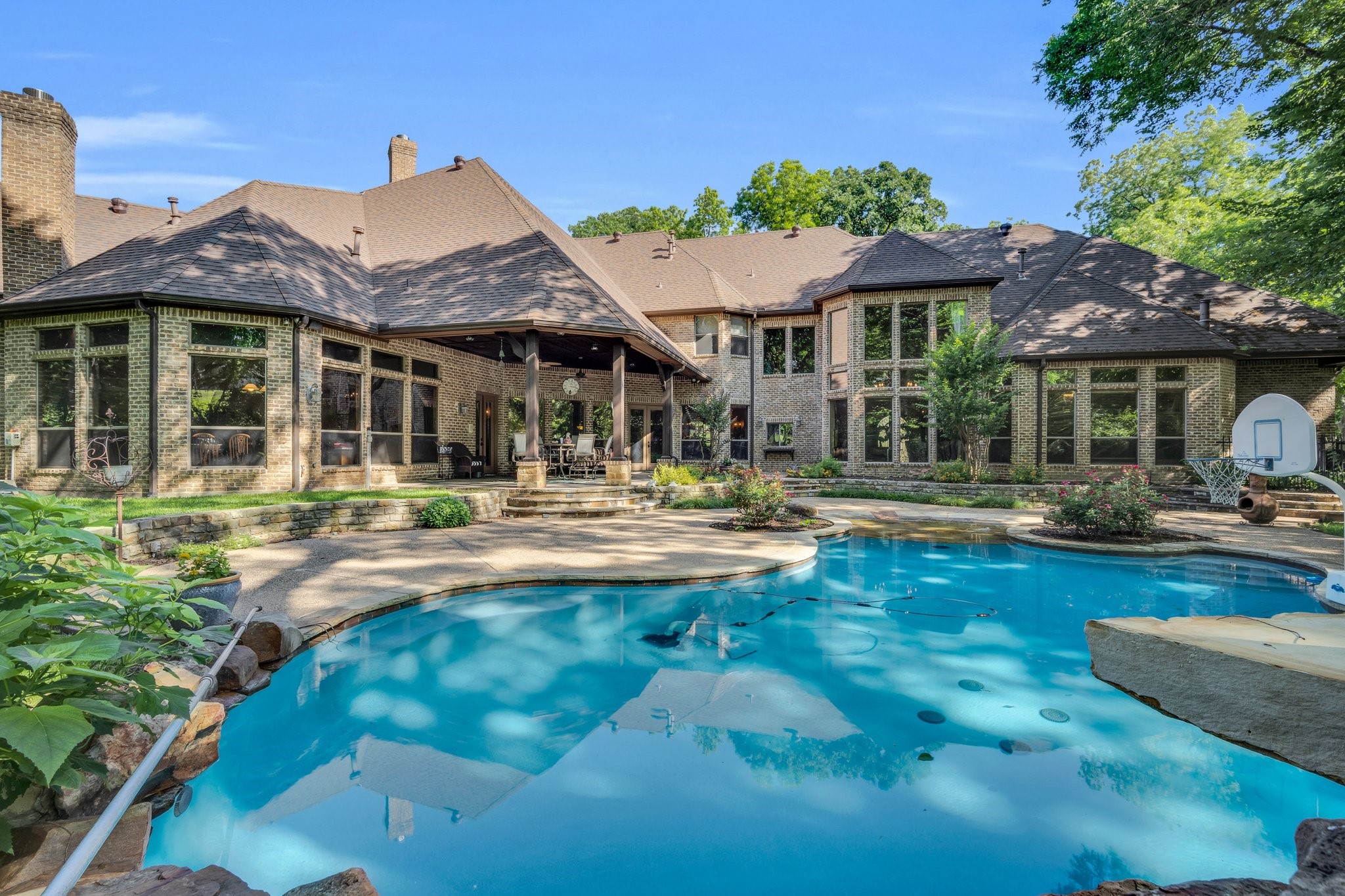 4160 Stonewood Circle