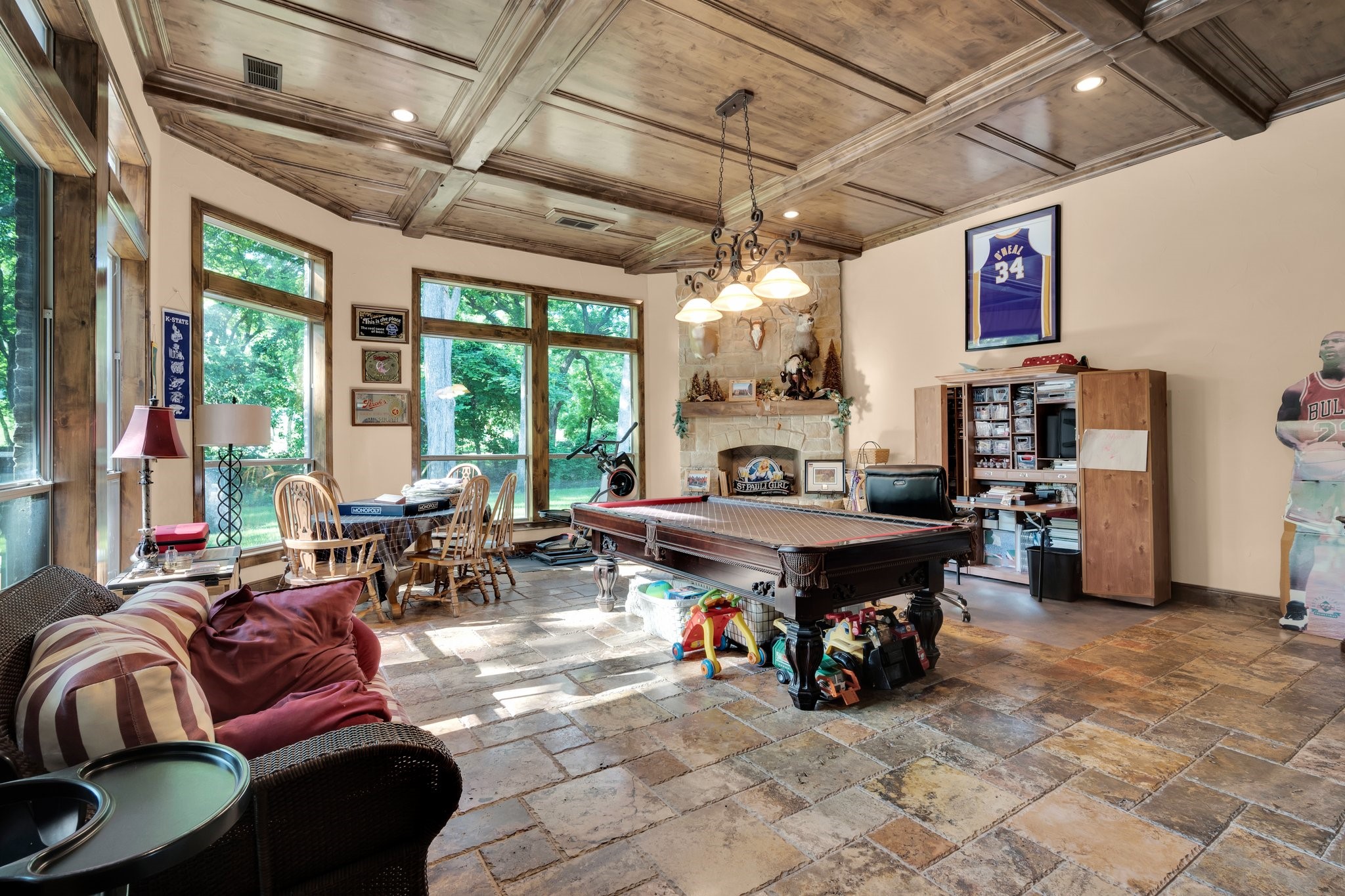 4160 Stonewood Circle
