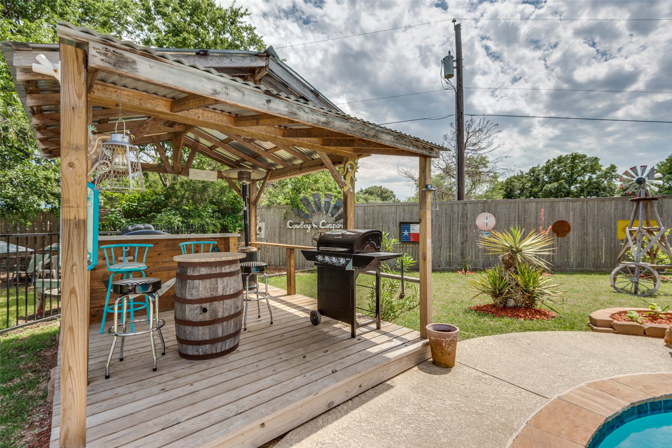 316 Clay Lane