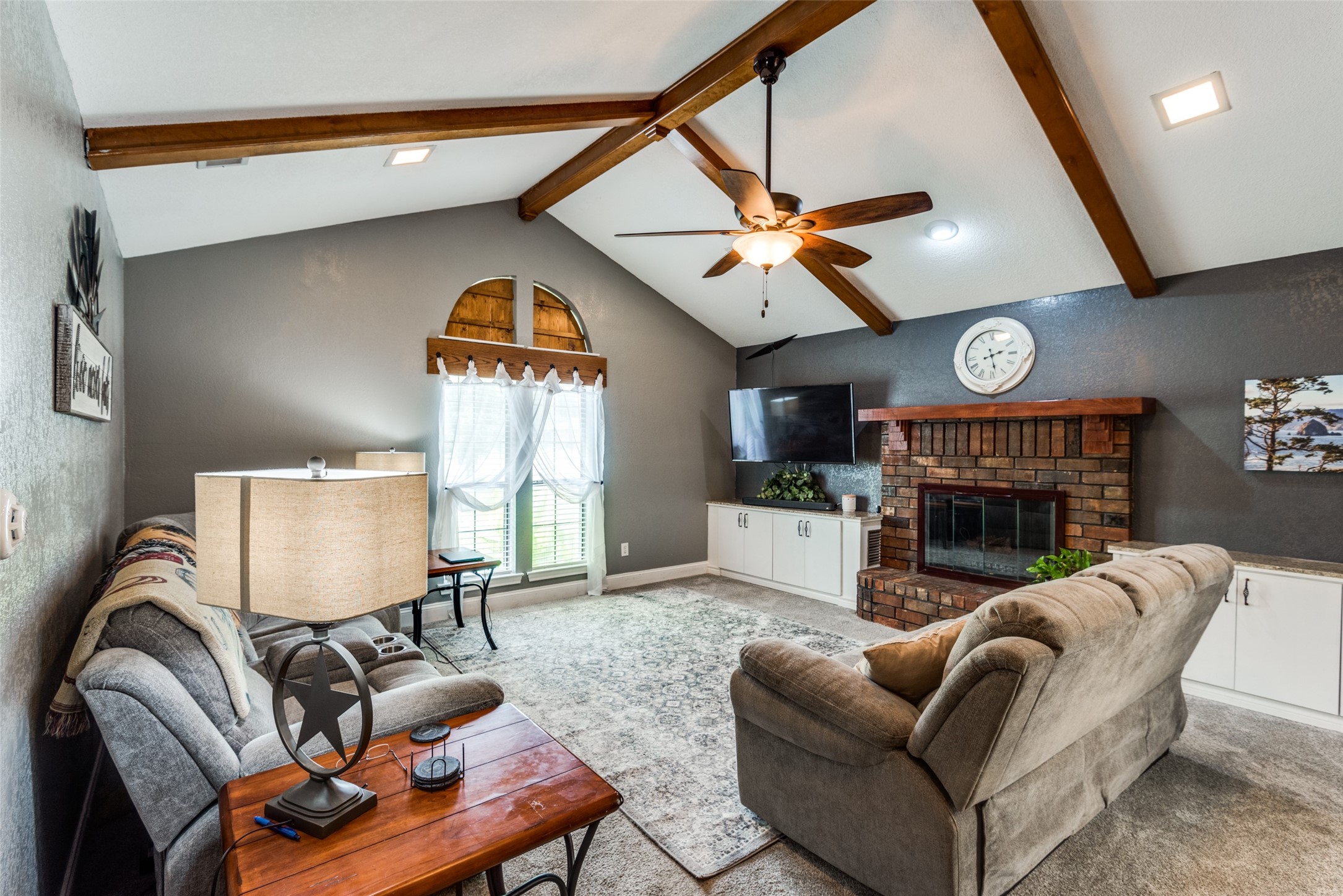316 Clay Lane