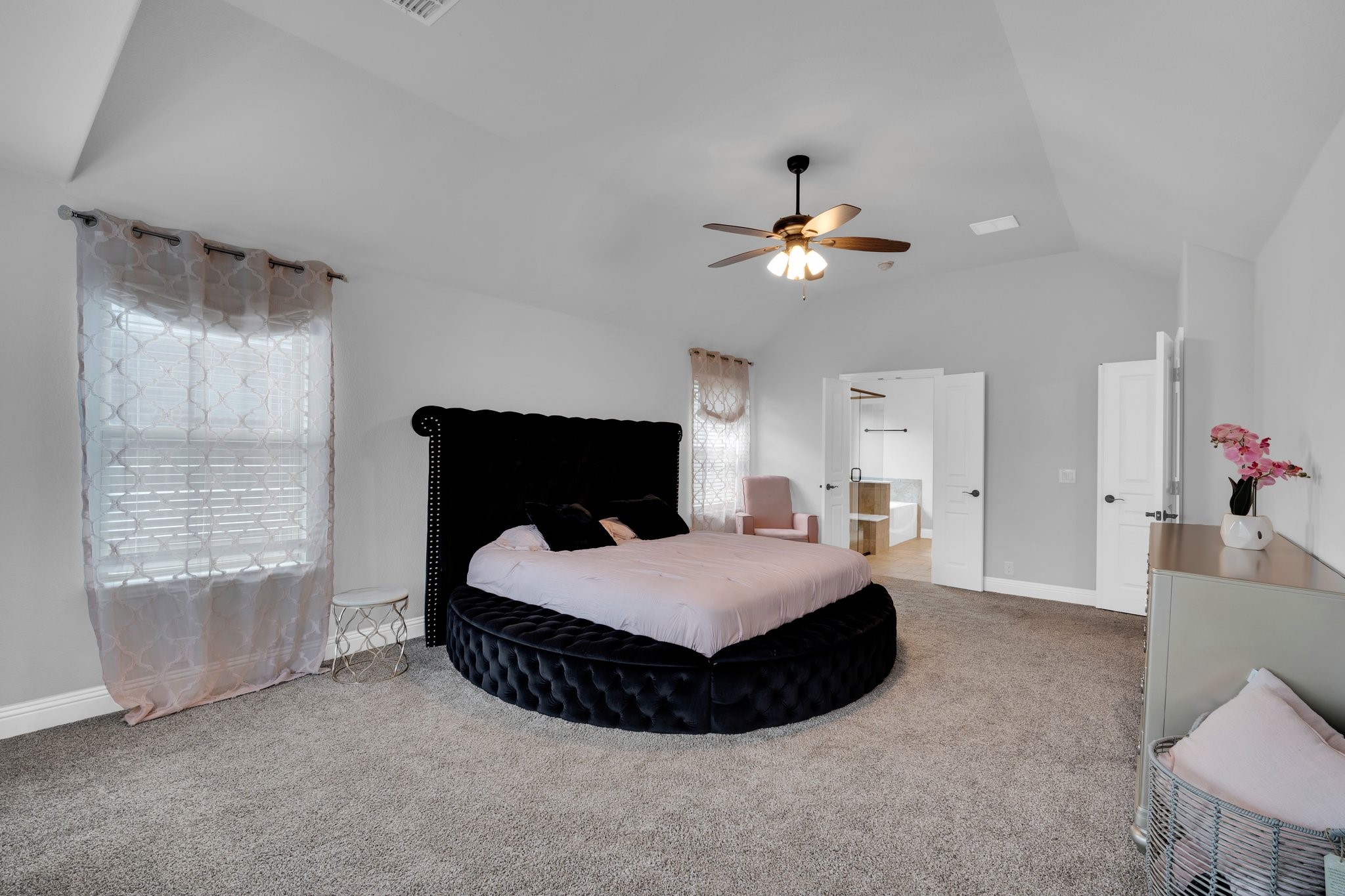 5401 Strong Stead Drive