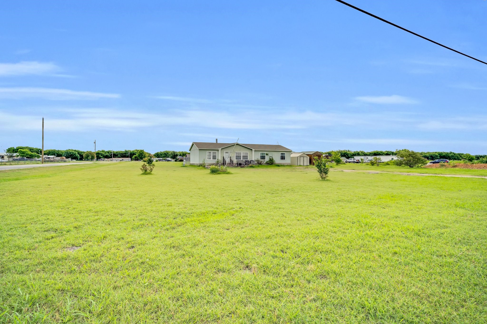 11016 S FM 157