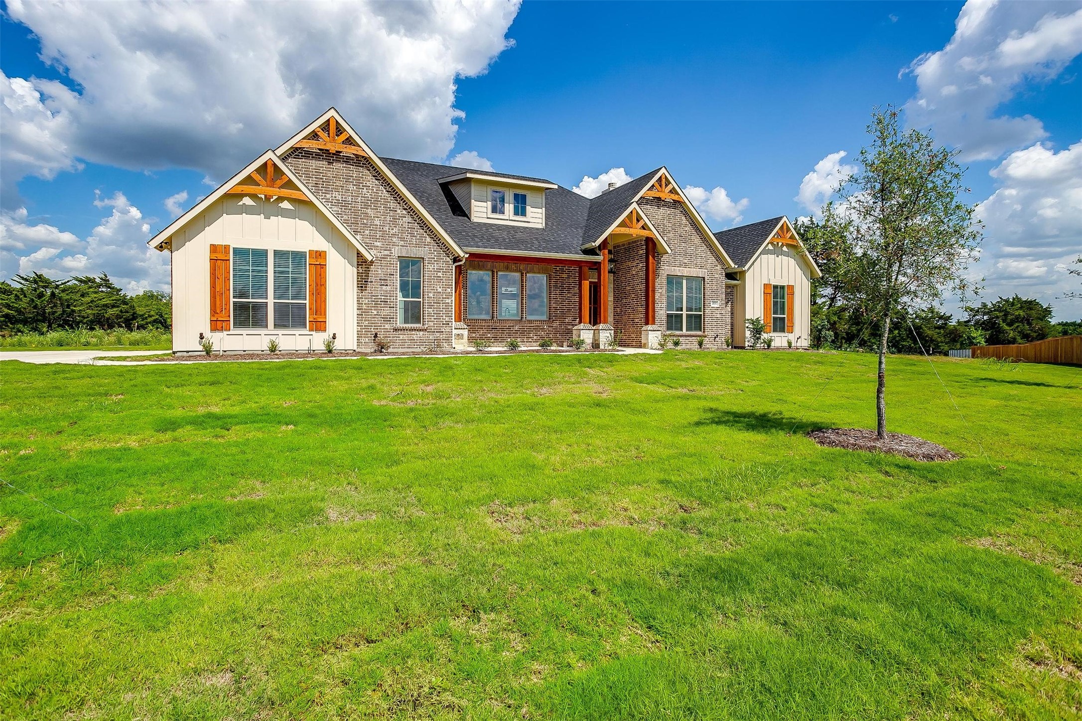4850 Grace Ridge