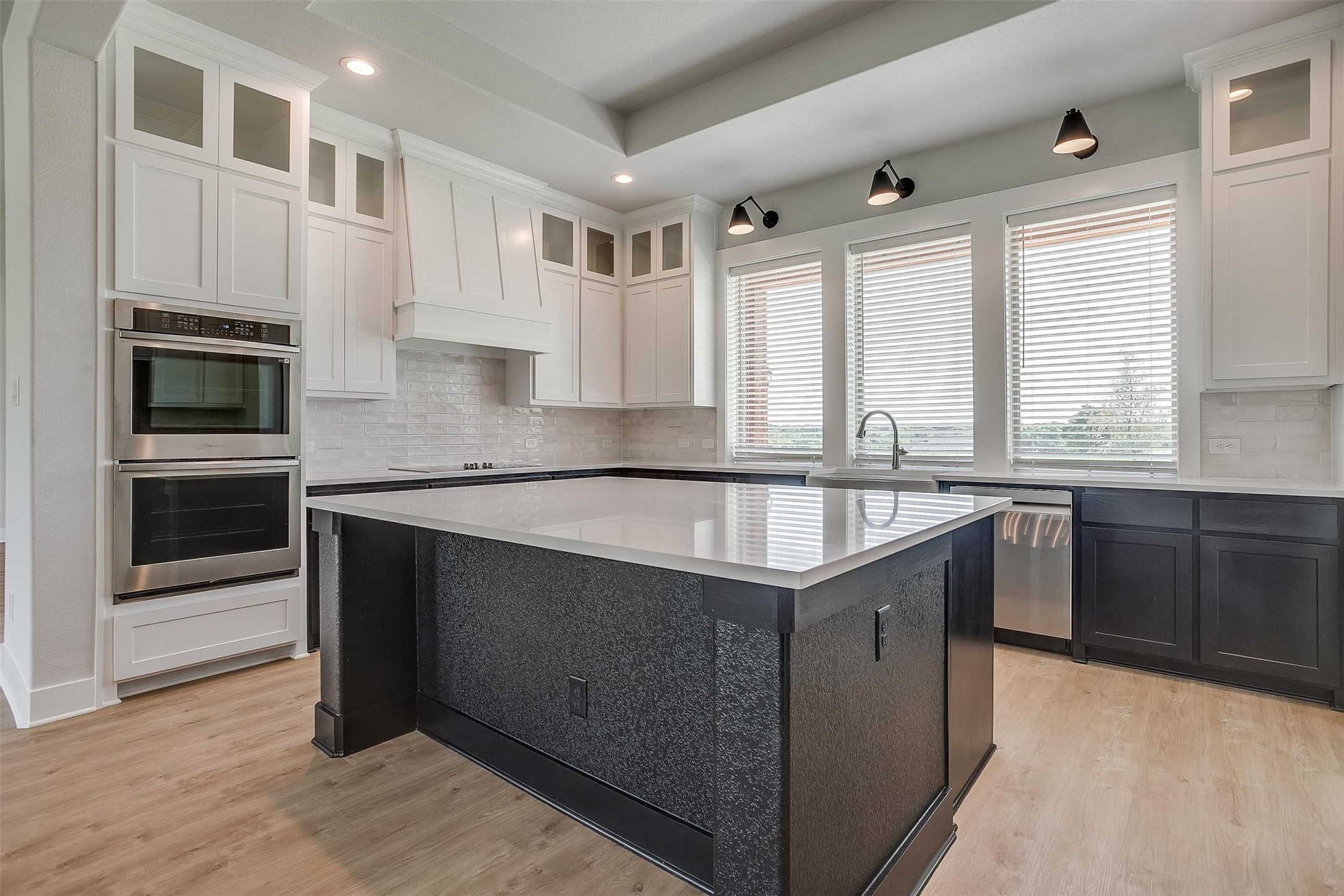 4850 Grace Ridge
