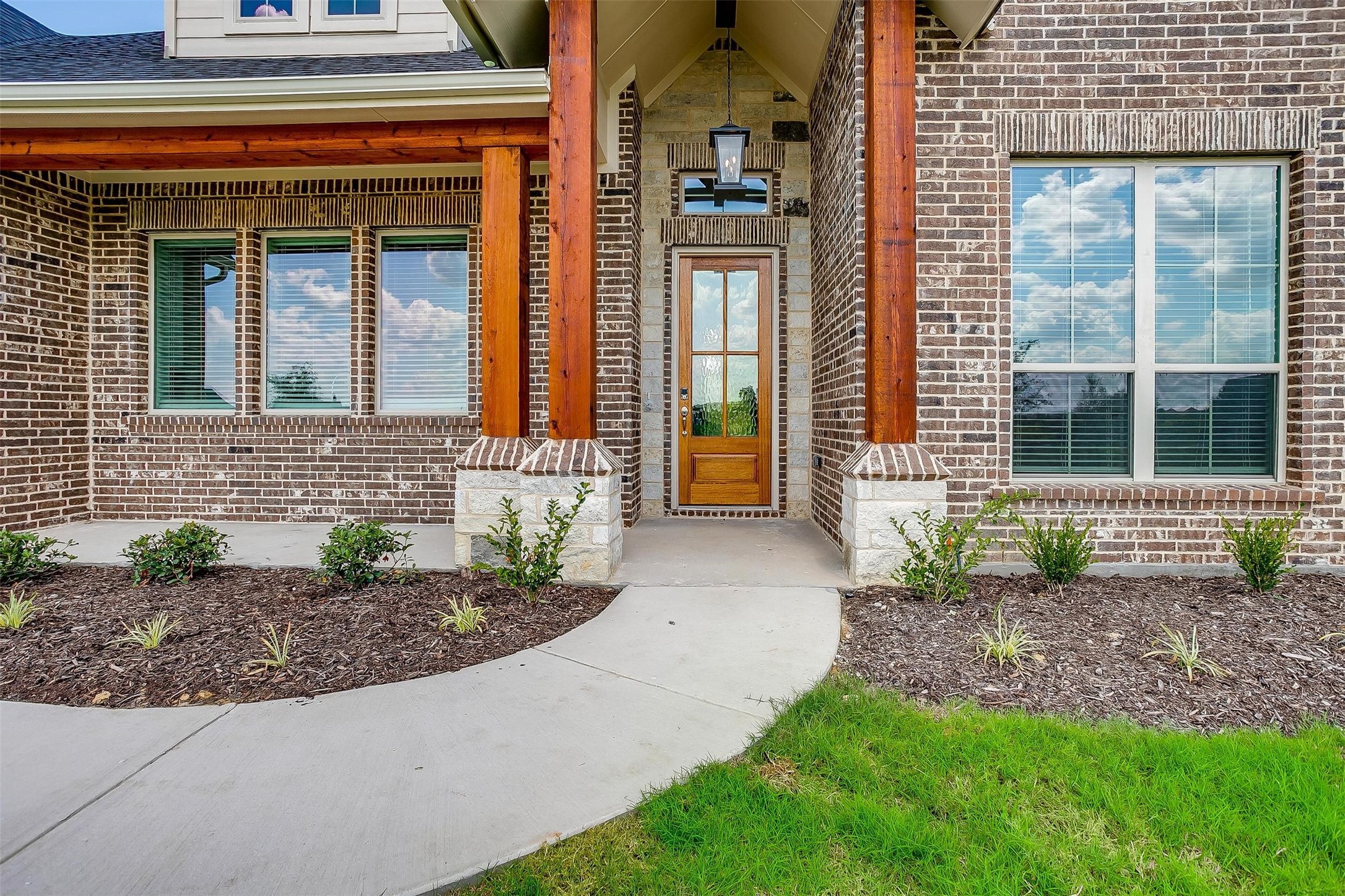 4850 Grace Ridge