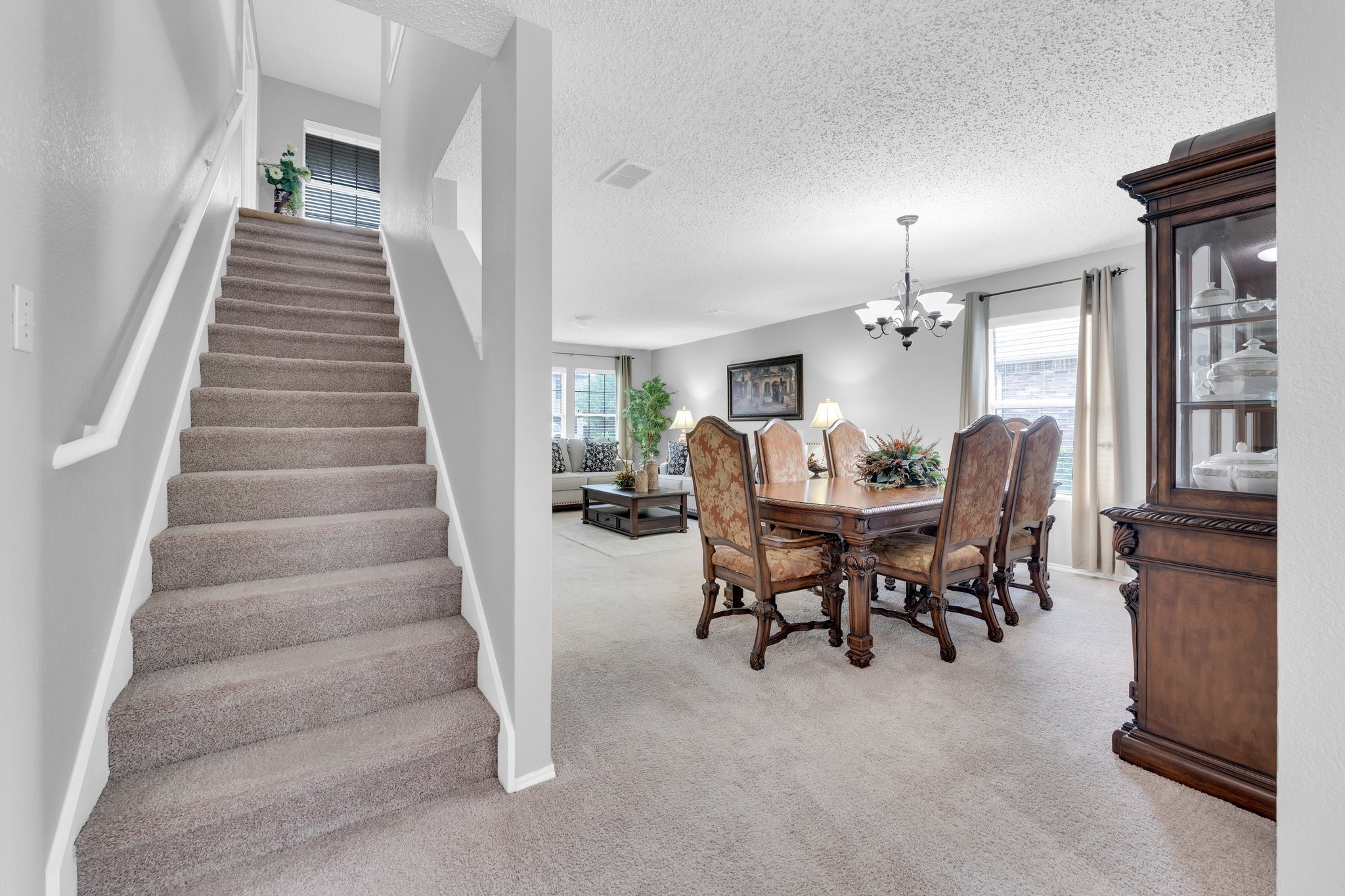 5709 Rumford Trail