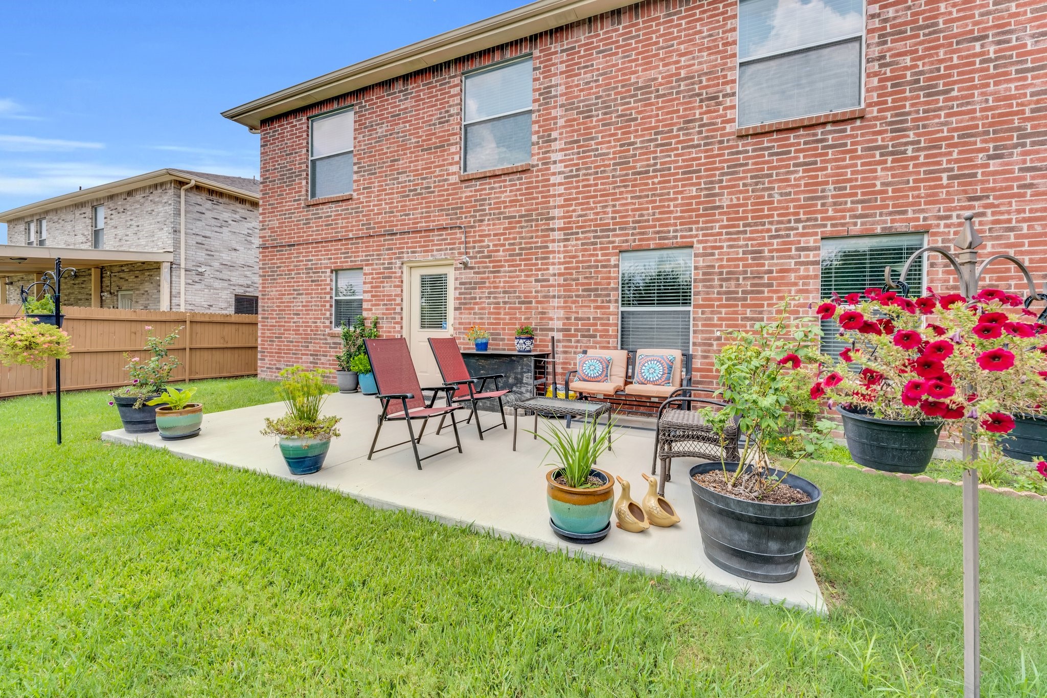 5709 Rumford Trail