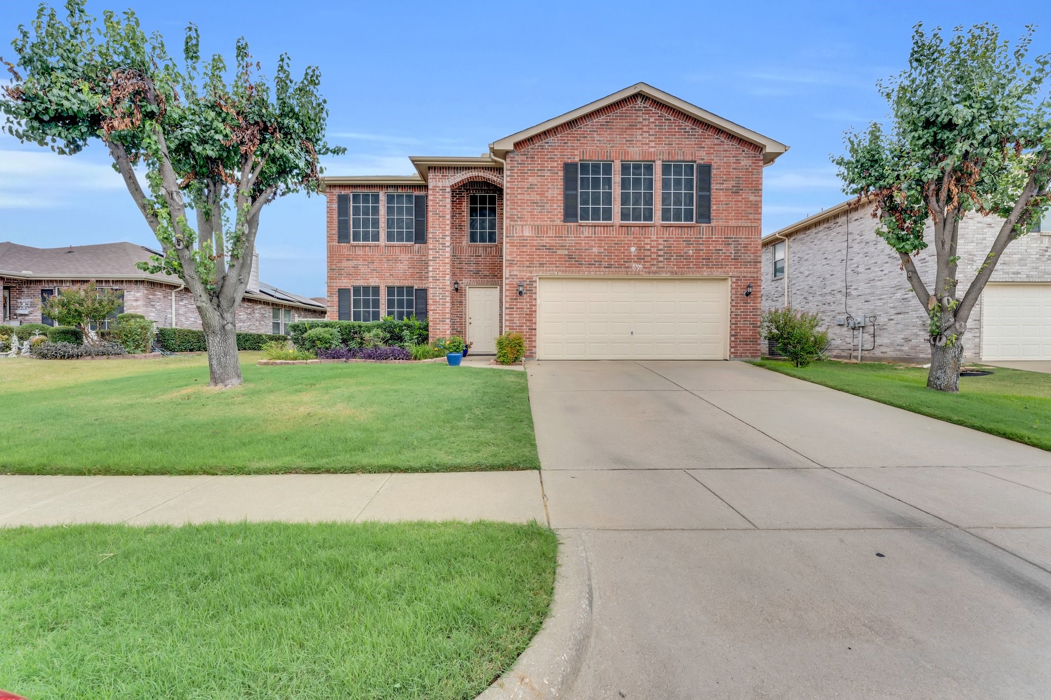 5709 Rumford Trail