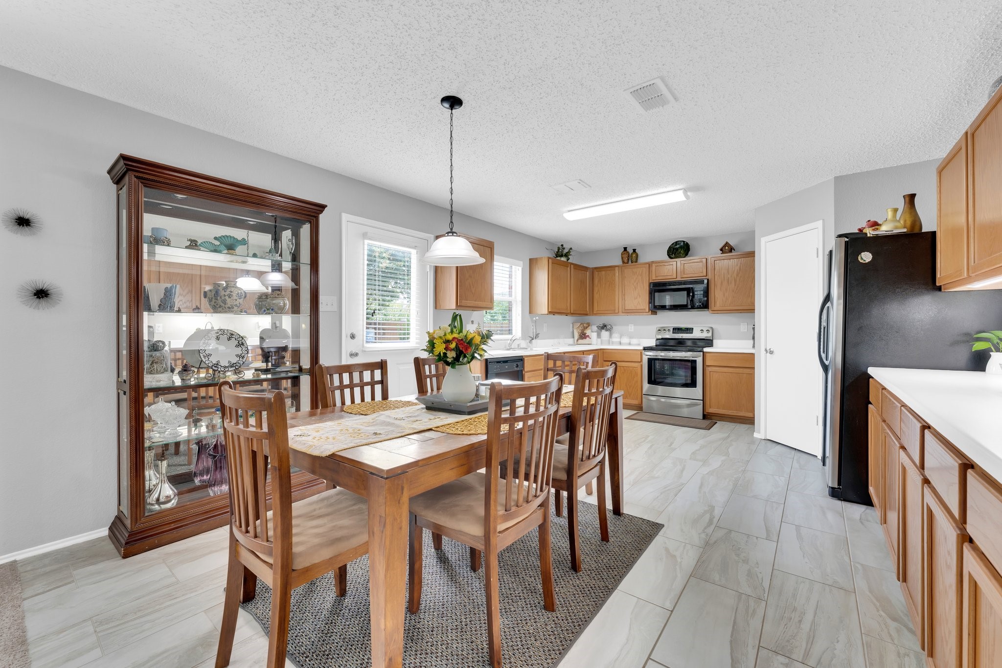 5709 Rumford Trail