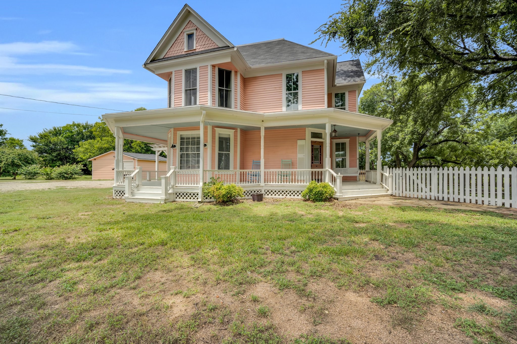 200 Rockett Lane