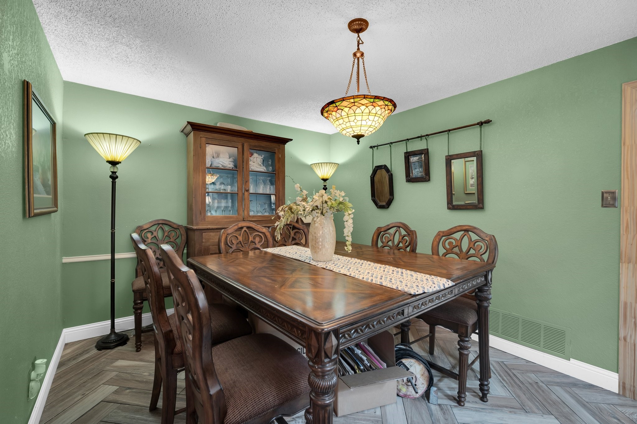 822 Fairlawn Drive