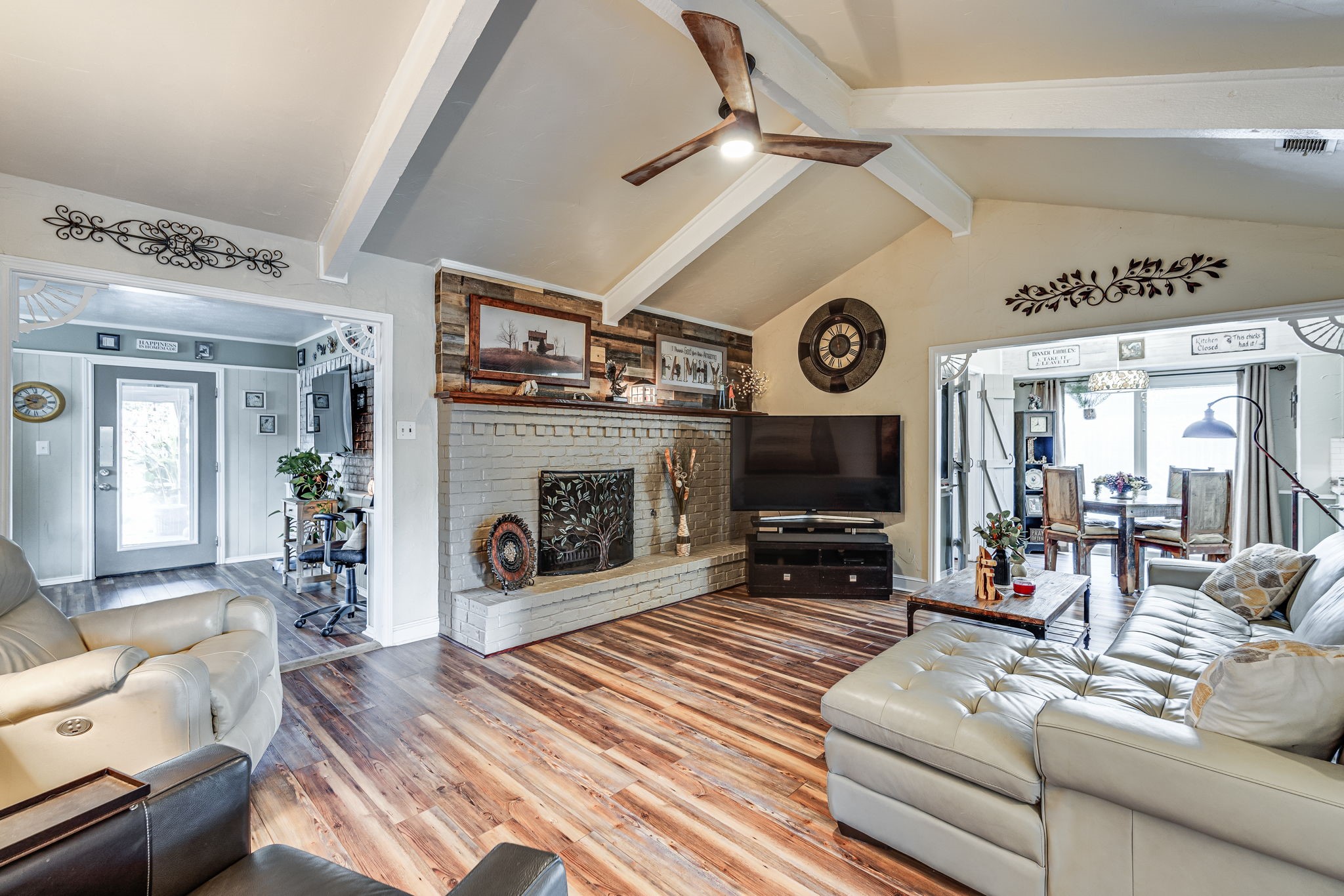 204 Hacienda Drive