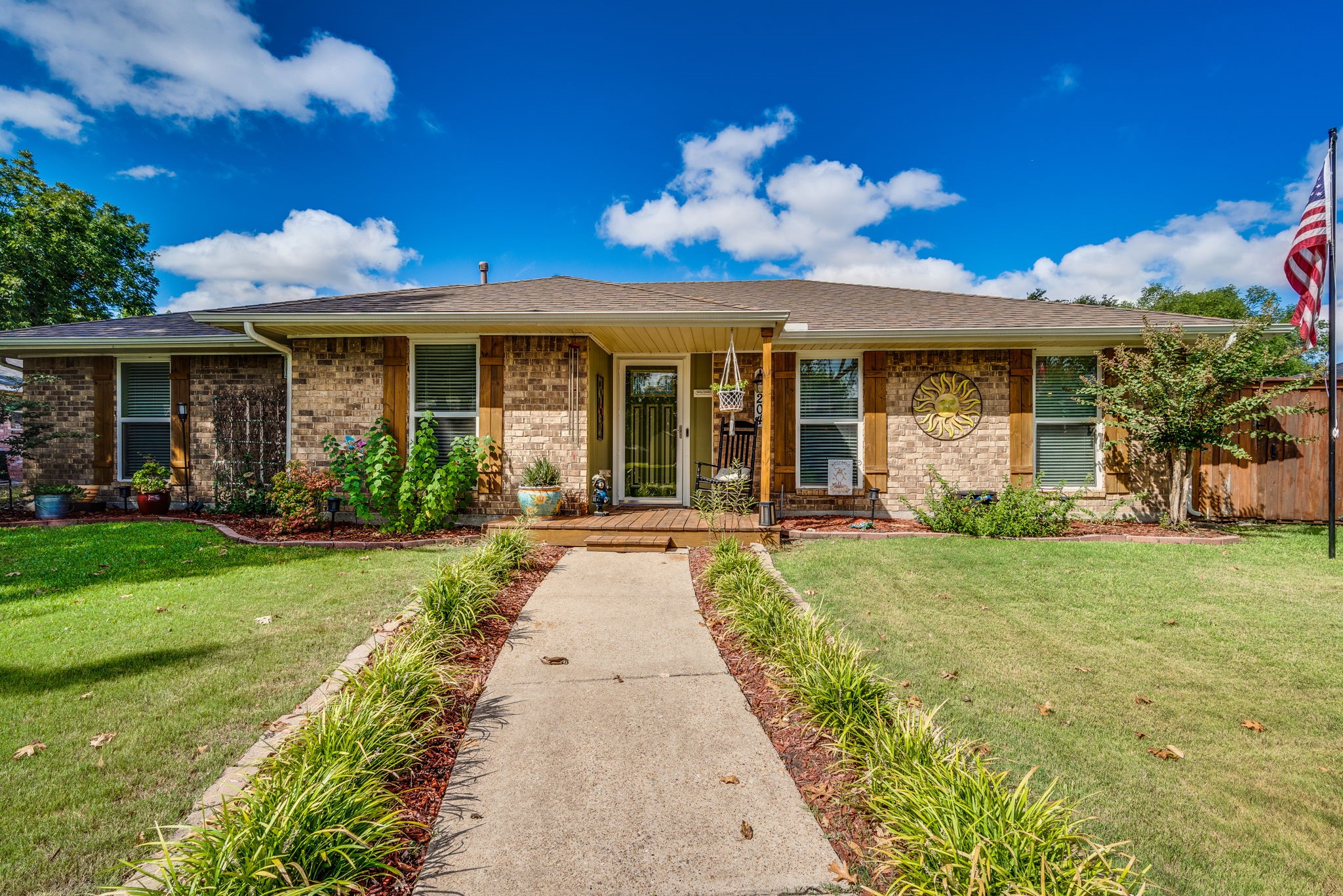 204 Hacienda Drive