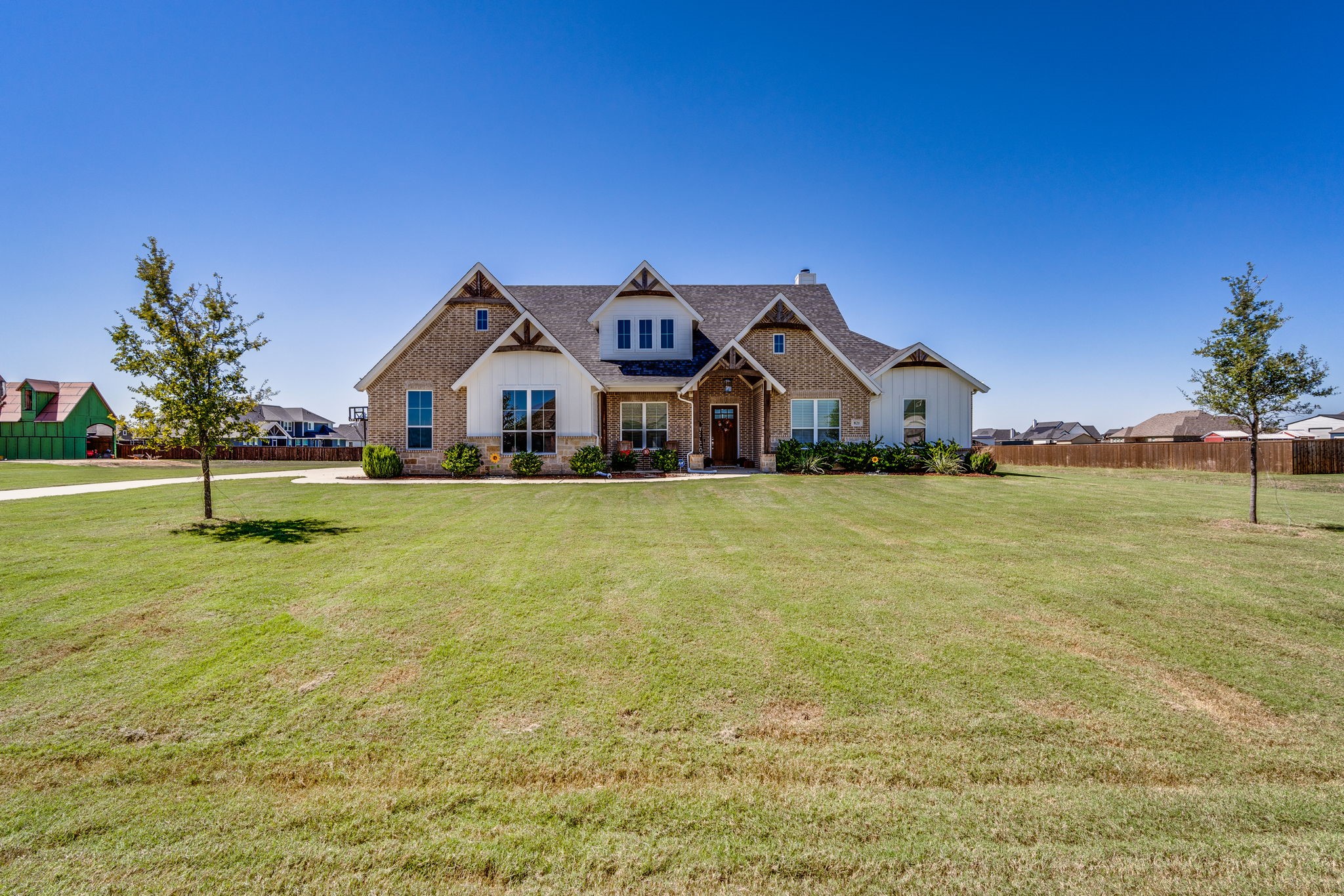 821 Prairie Falcon Glen