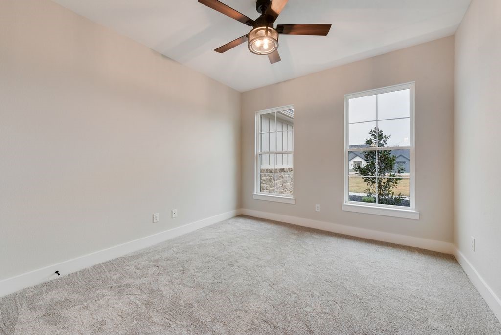 3051 Glen Oaks Drive