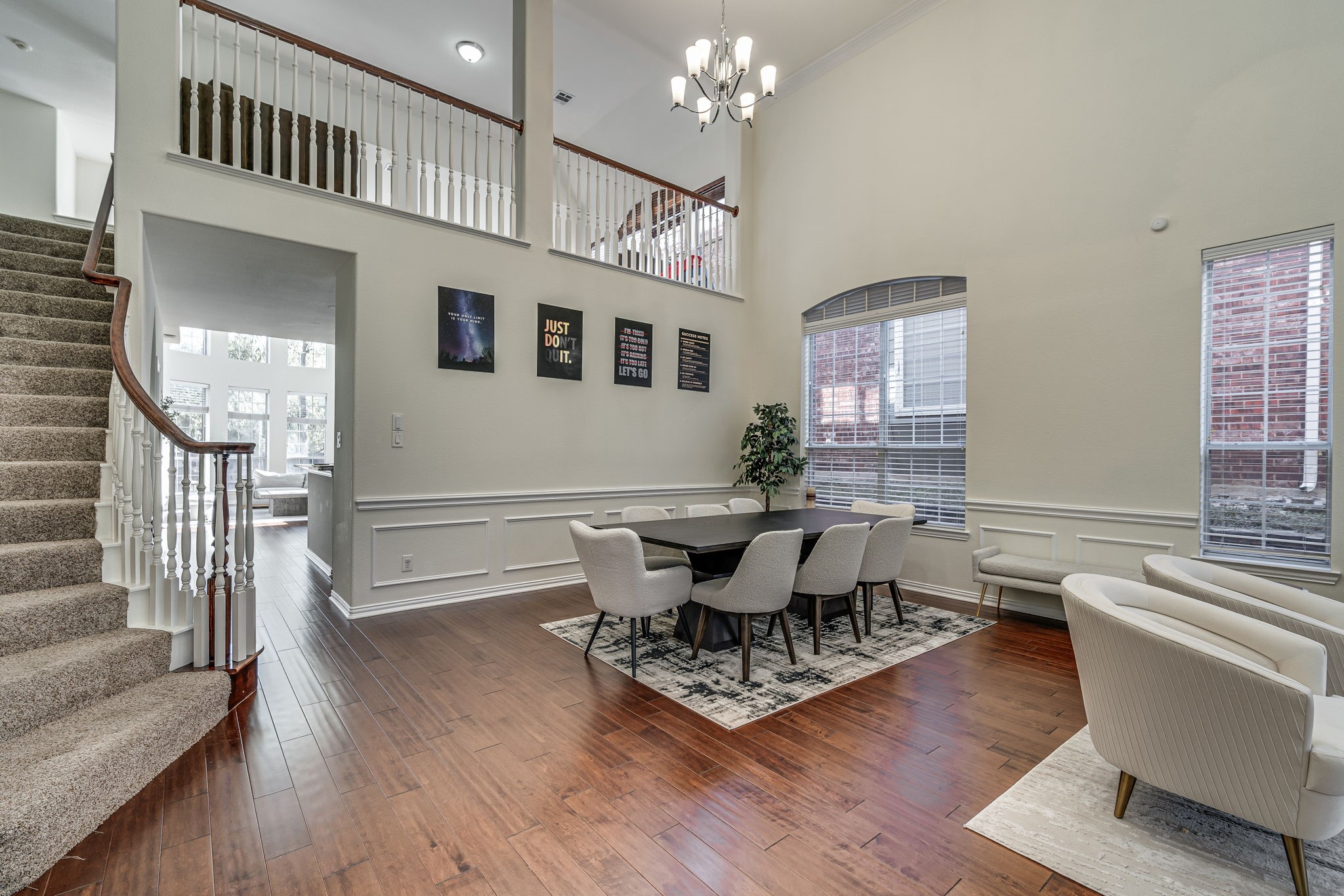 1244 Tioga Drive